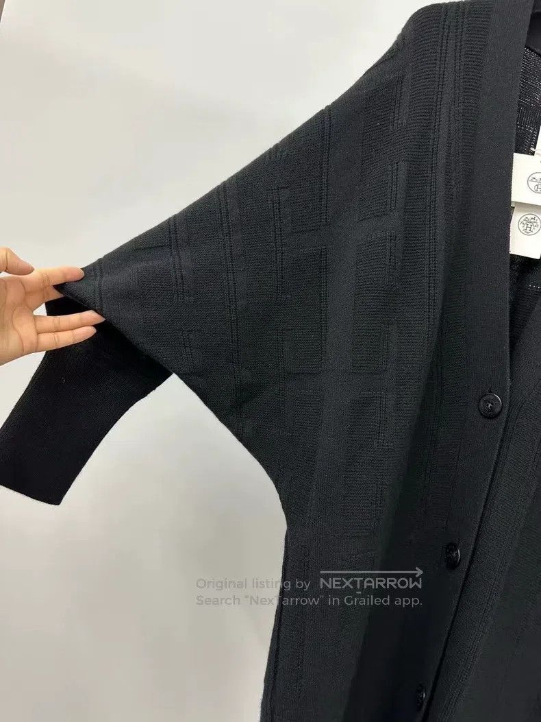 Hermes Hermes Black Embossed Wool Long Knit Open Cardigan Coat Size XXS / US 00 / IT 34 - 3 Thumbnail