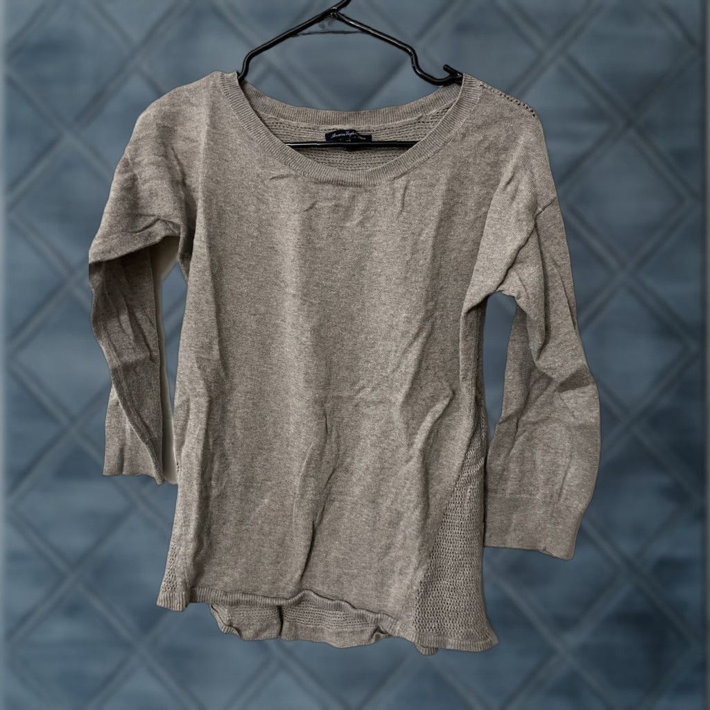 American Eagle Outfitters American Eagle Outfitters Pullover Sweater Shirt Womens Crew Neck Long Sleeve Medium Gray Knit Solid 90s Classic Size M / US 6-8 / IT 42-44 - 1 Thumbnail