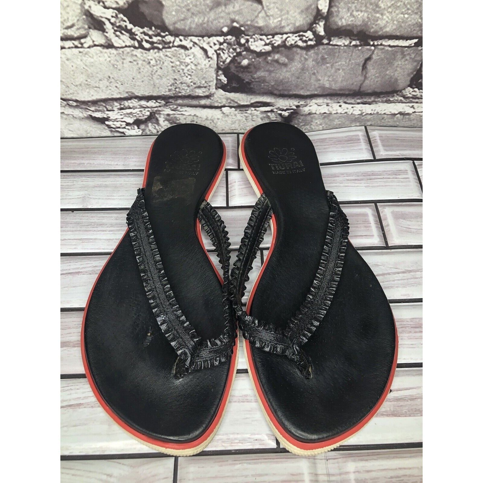 Other Tiurai Black Leather Thong Flip Flops Slides Kitten Heel San Size US 6.5 / IT 36.5 - 2 Thumbnail
