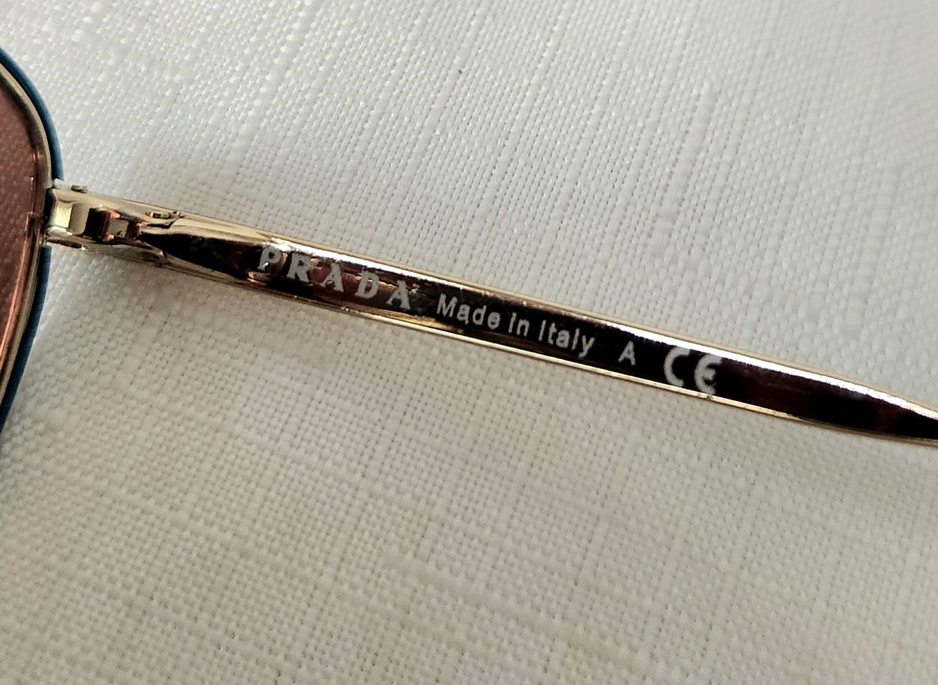 Prada PRADA SPR 63T SL5-8C1 55-19-140 3N GOLD SUNGLASSES Unisex Size ONE SIZE - 10 Thumbnail