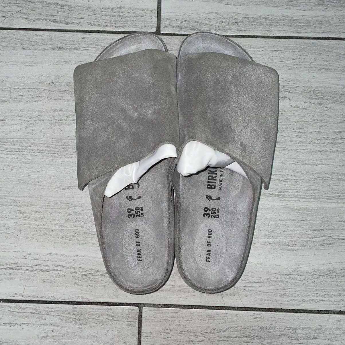 Birkenstock × Fear of God Fear of God Birkenstock (Cement) Size US 7 / EU 40 - 1 Thumbnail
