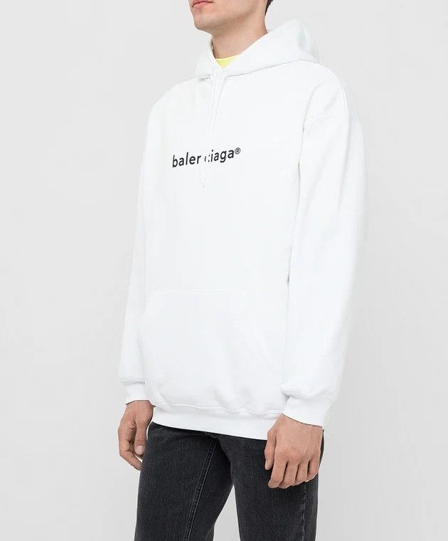 Balenciaga Balenciaga Oversized Fit copyright hoodie White Size US M / EU 48-50 / 2 - 2 Thumbnail