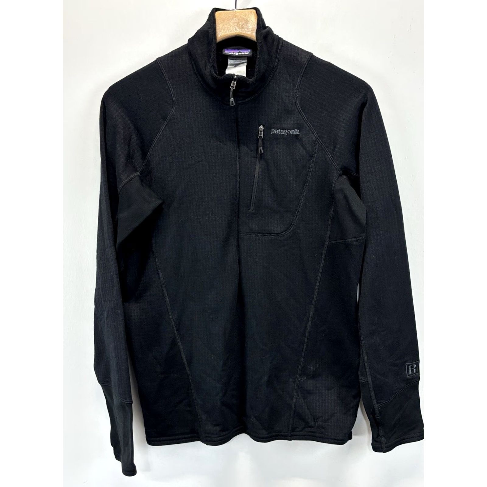 Patagonia Patagonia R1 Pullover M Men Black Polartec Lightweight Fleece Zip Size US M / EU 48-50 / 2 - 2 Thumbnail