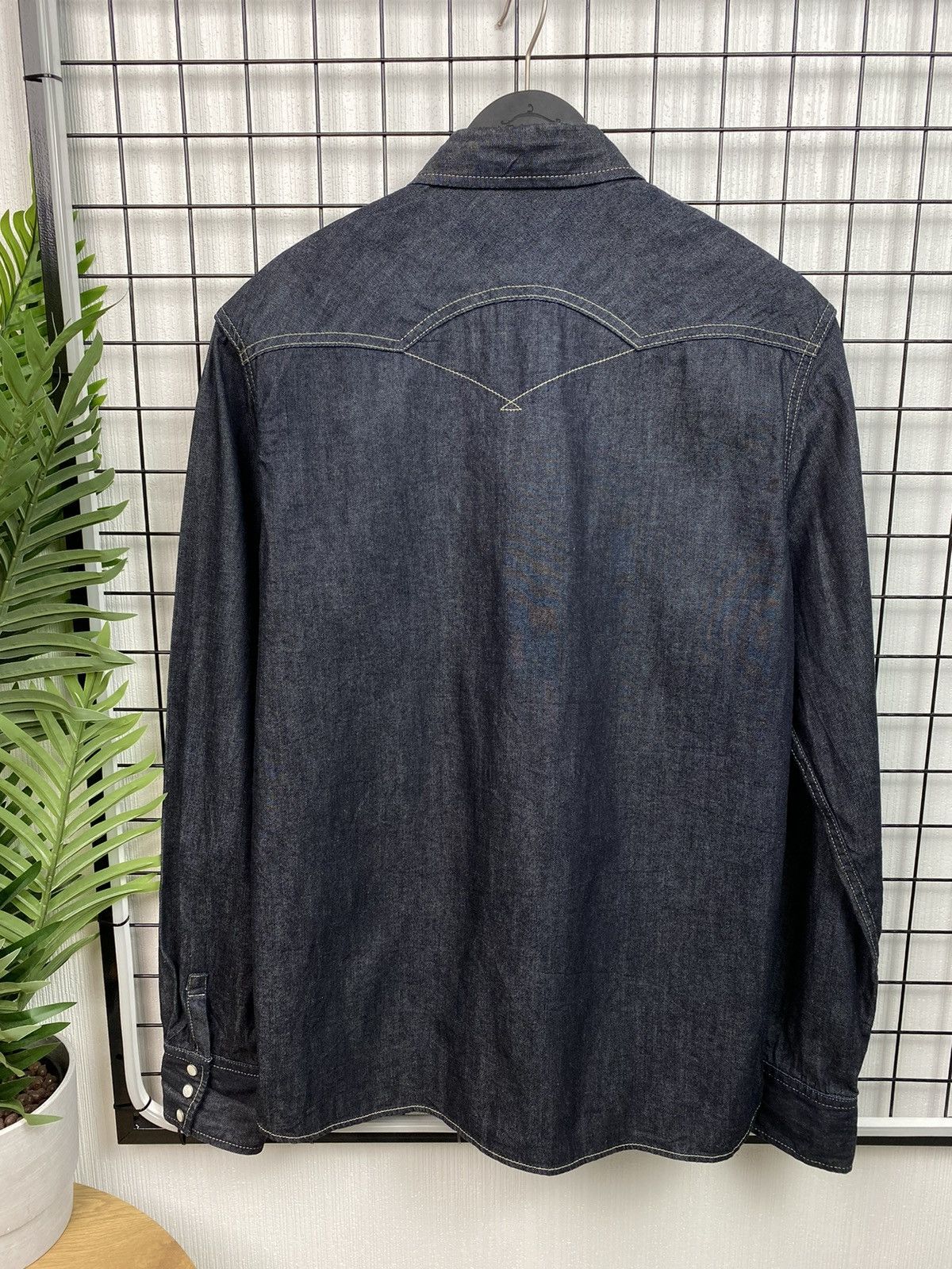 Levi's × Levi's Vintage Clothing × Vintage Vintage Levi’s Strauss & Co Denim Shirt Men’s L Navy Size US L / EU 52-54 / 3 - 10 Thumbnail
