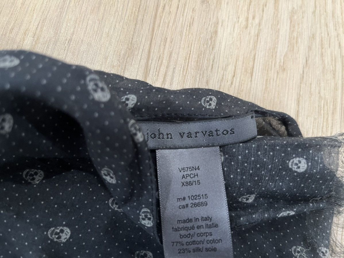 John Varvatos Mini Skulls Jacquard Scarf. Size ONE SIZE - 10 Thumbnail