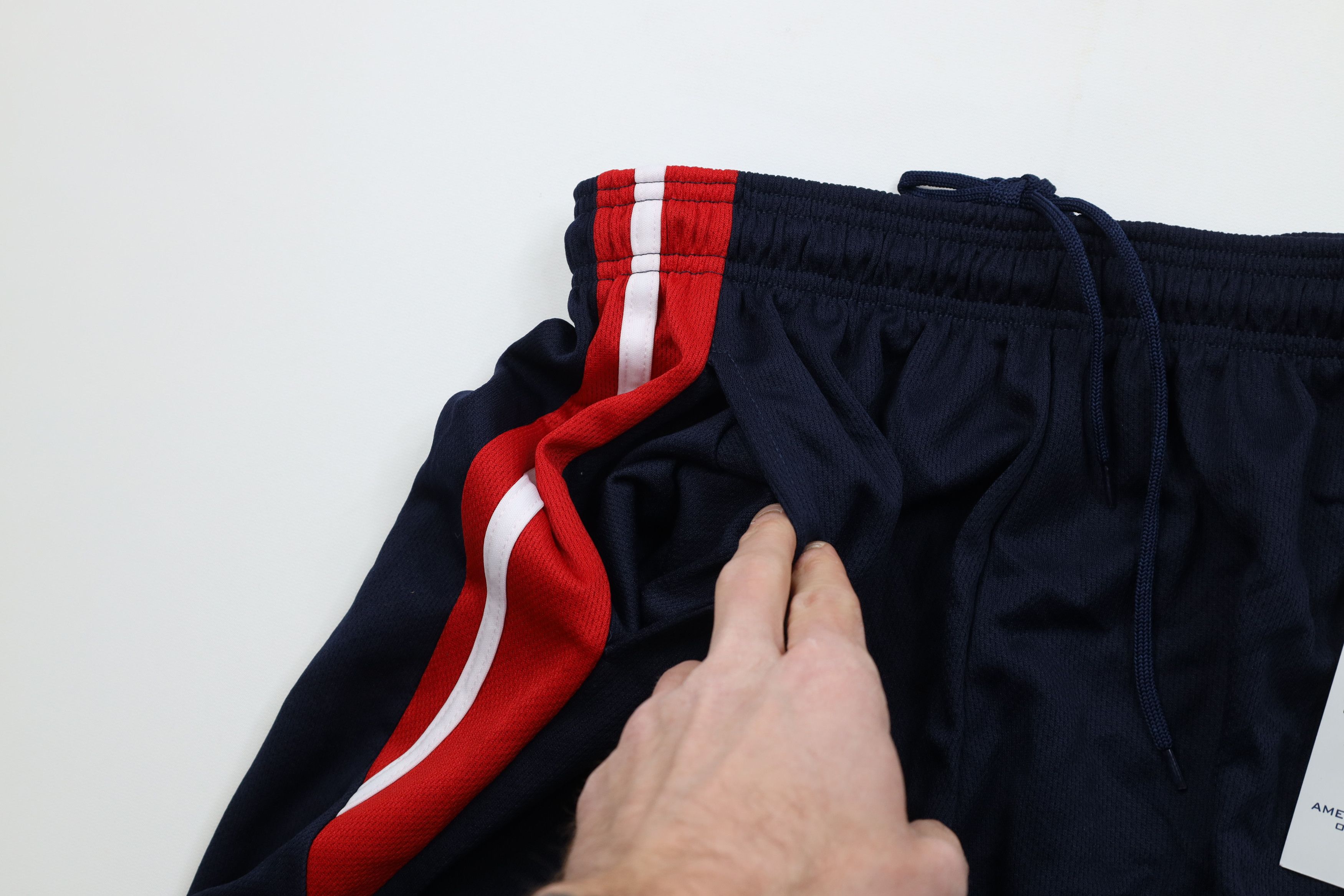 Vintage Vintage Y2K Streetwear Above Knee Mesh Basketball Shorts Size US 32 / EU 48 - 5 Thumbnail