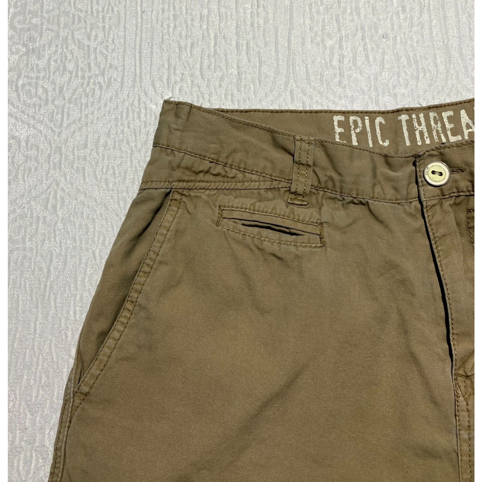 Epic Threads Epic Threads Chino Shorts Men Beige Size 30 Casual Size US 32 / EU 48 - 6 Thumbnail