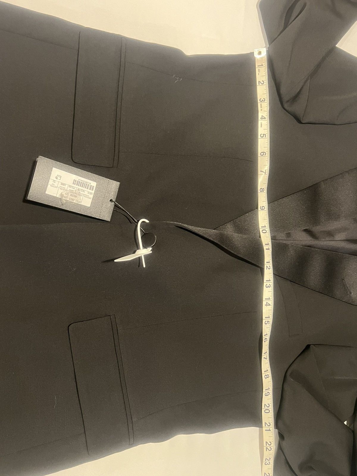 Saint Laurent Paris Saint Laurent tuxedo Blazer. 52/42 $3150 Size 42R - 5 Thumbnail
