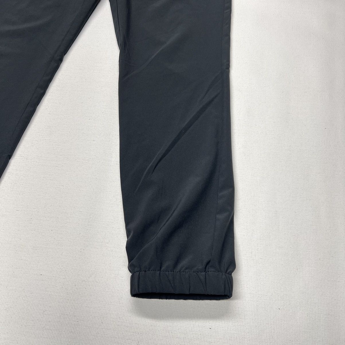 Billabong Billabong Pants Black Jogger Adventure Division Zip Pocket Size US 34 / EU 50 - 2 Thumbnail