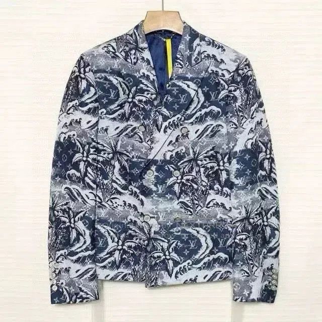 Louis Vuitton Louis Vuitton SS24 Men's Letter Print Jacket. Size US S / EU 44-46 / 1 - 1 Thumbnail