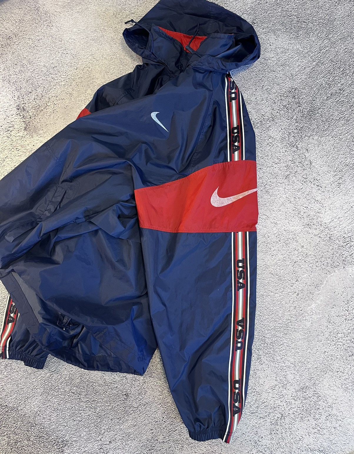 Nike × Vintage Nike Men’s Jacket Windbreaker Vintage Nylon USA Logo Blue Size US XL / EU 56 / 4 - 9 Thumbnail