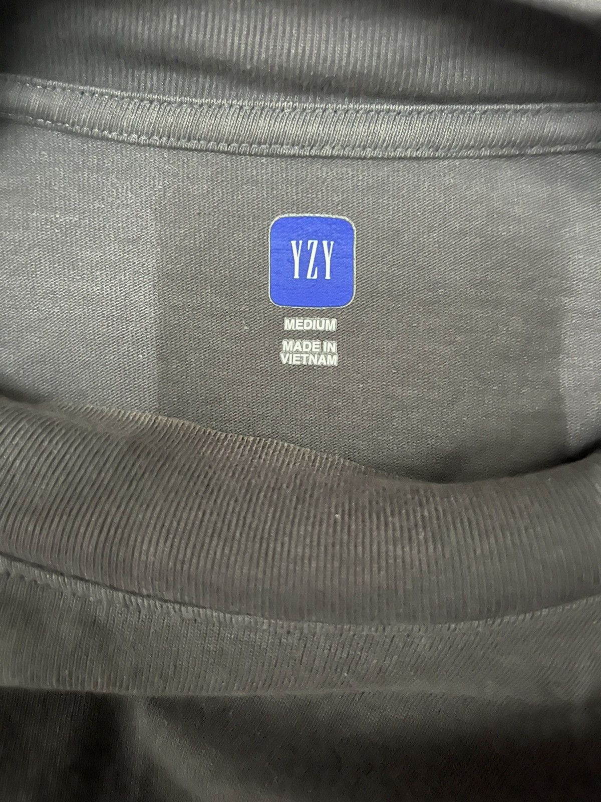 Gap × Yeezy Yeezy x Gap Dove Longsleeve Tee Size US M / EU 48-50 / 2 - 6 Thumbnail