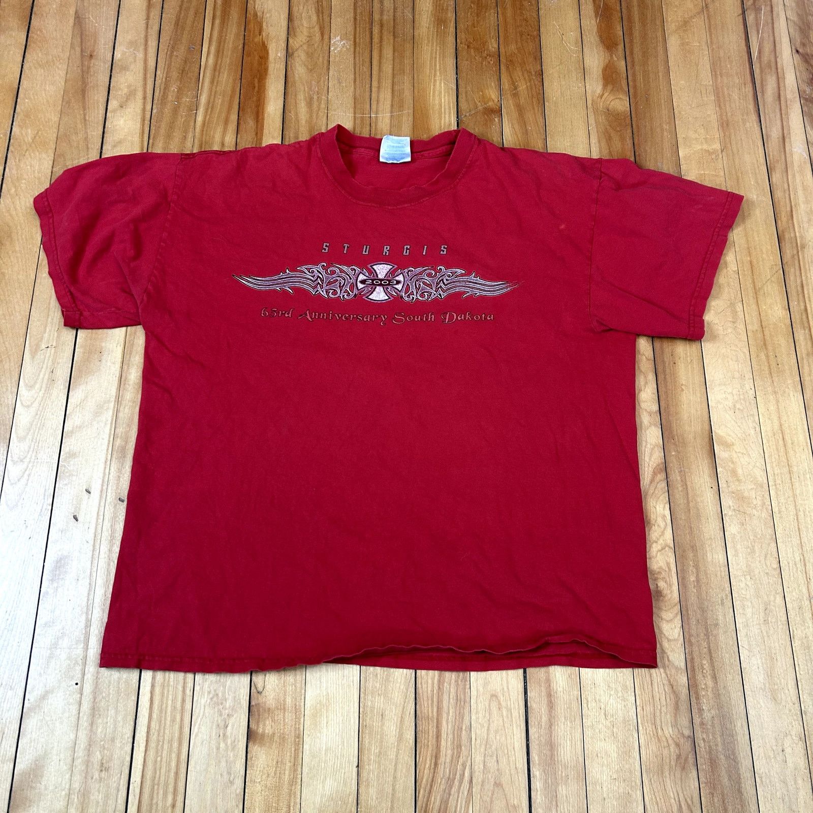 Vintage Y2K Sturgis Biker Red T-Shirt XL Couple bleach stains Size US XL / EU 56 / 4 - 1 Thumbnail