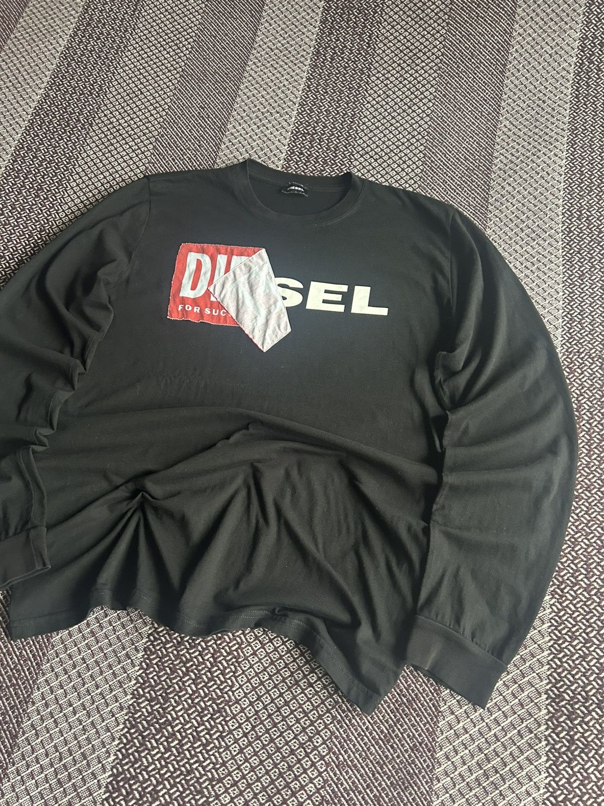 Diesel Diesel Big Logo LongSleeve T-shirt Streetwear Style Size XL Size US XL / EU 56 / 4 - 7 Thumbnail