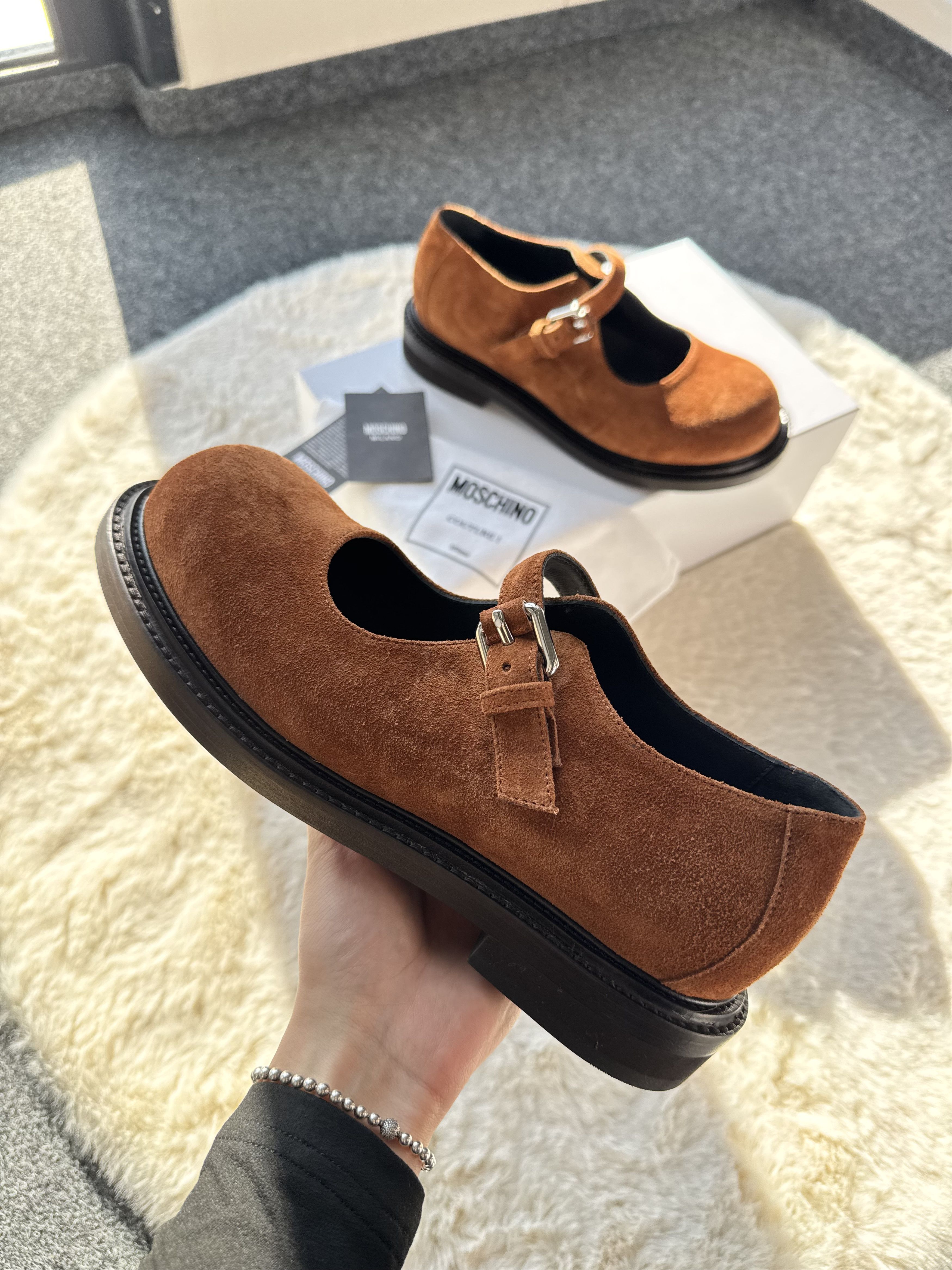 Moschino Moschino Brown suede Mary Jane Slip-on pumps ruggine 40 Size US 10 / IT 40 - 6 Thumbnail