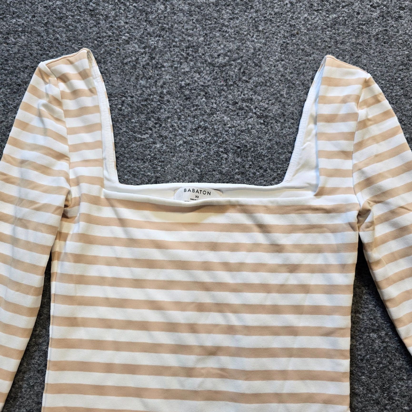 Aritzia Aritzia Babaton Bodysuit Womens XS Beige White Striped Long Sleeve Square Neck Casual Shirt Size XS / US 0-2 / IT 36-38 - 2 Thumbnail