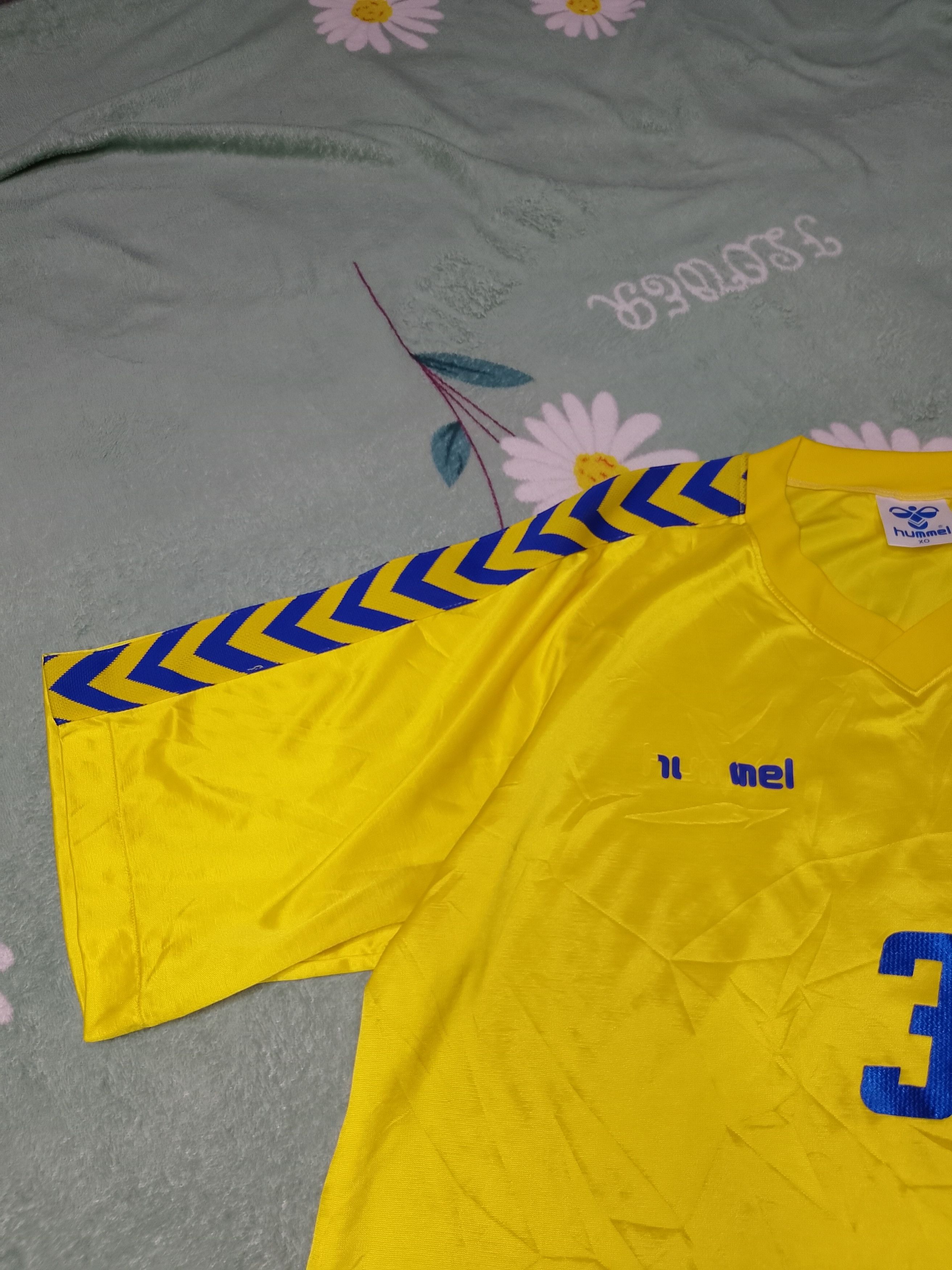 Hummel × Vintage Vintage Hummel Jersey Templete Size US L / EU 52-54 / 3 - 13 Thumbnail