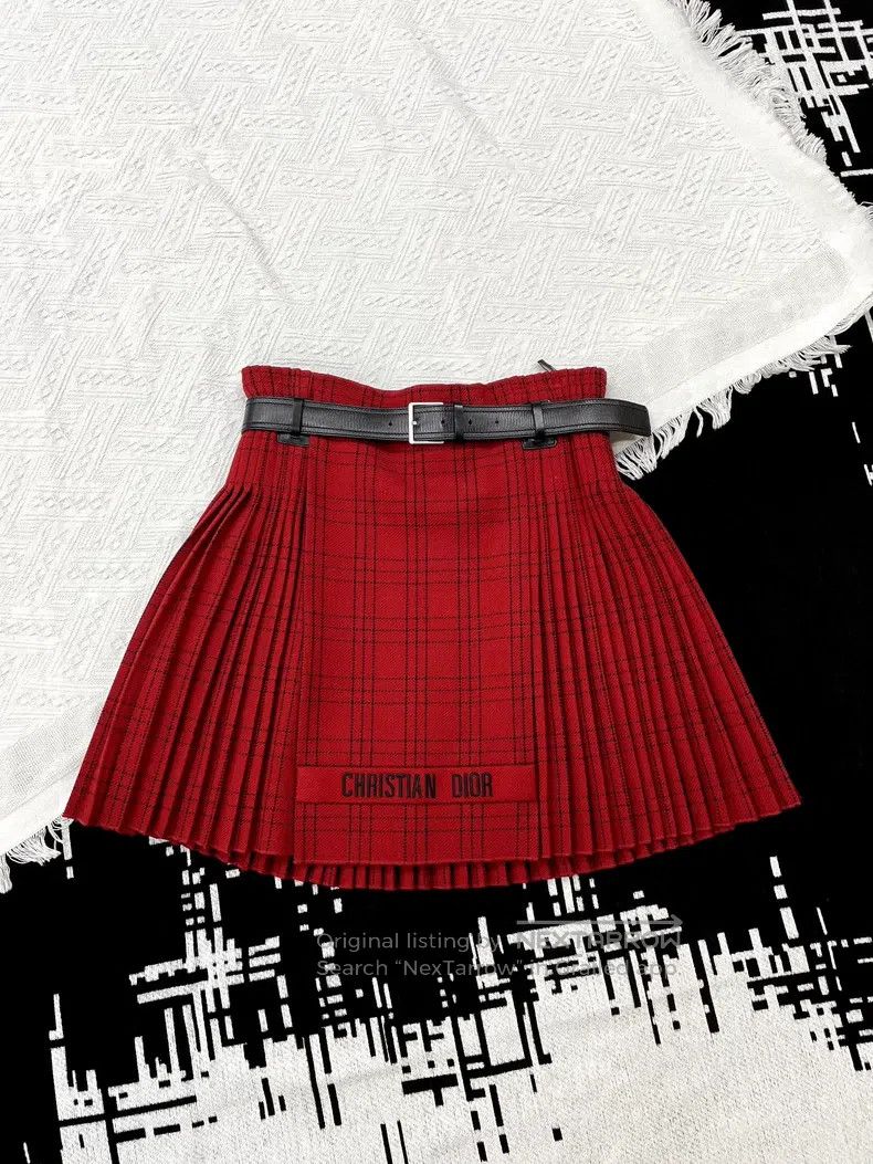 Dior Dior Red wool plaid letter logo pleated skirt Size 26" / US 2 / IT 38 - 1 Thumbnail