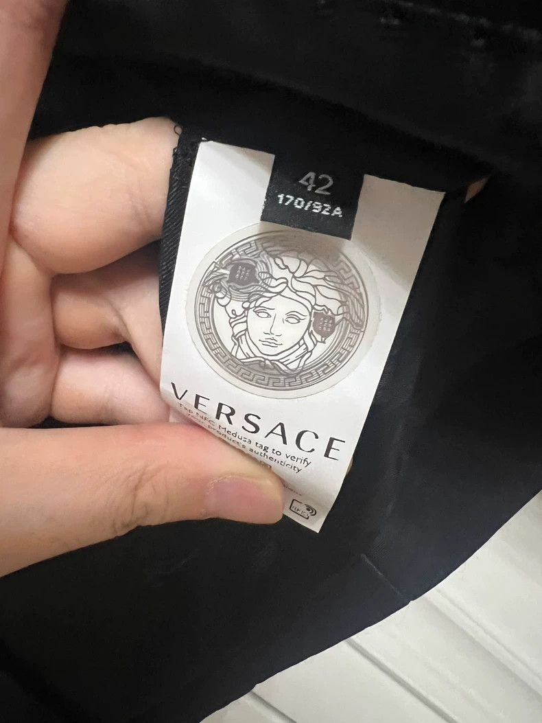 Versace Versace A black cropped jacket is embellished with gold he Size L / US 10 / IT 46 - 4 Thumbnail