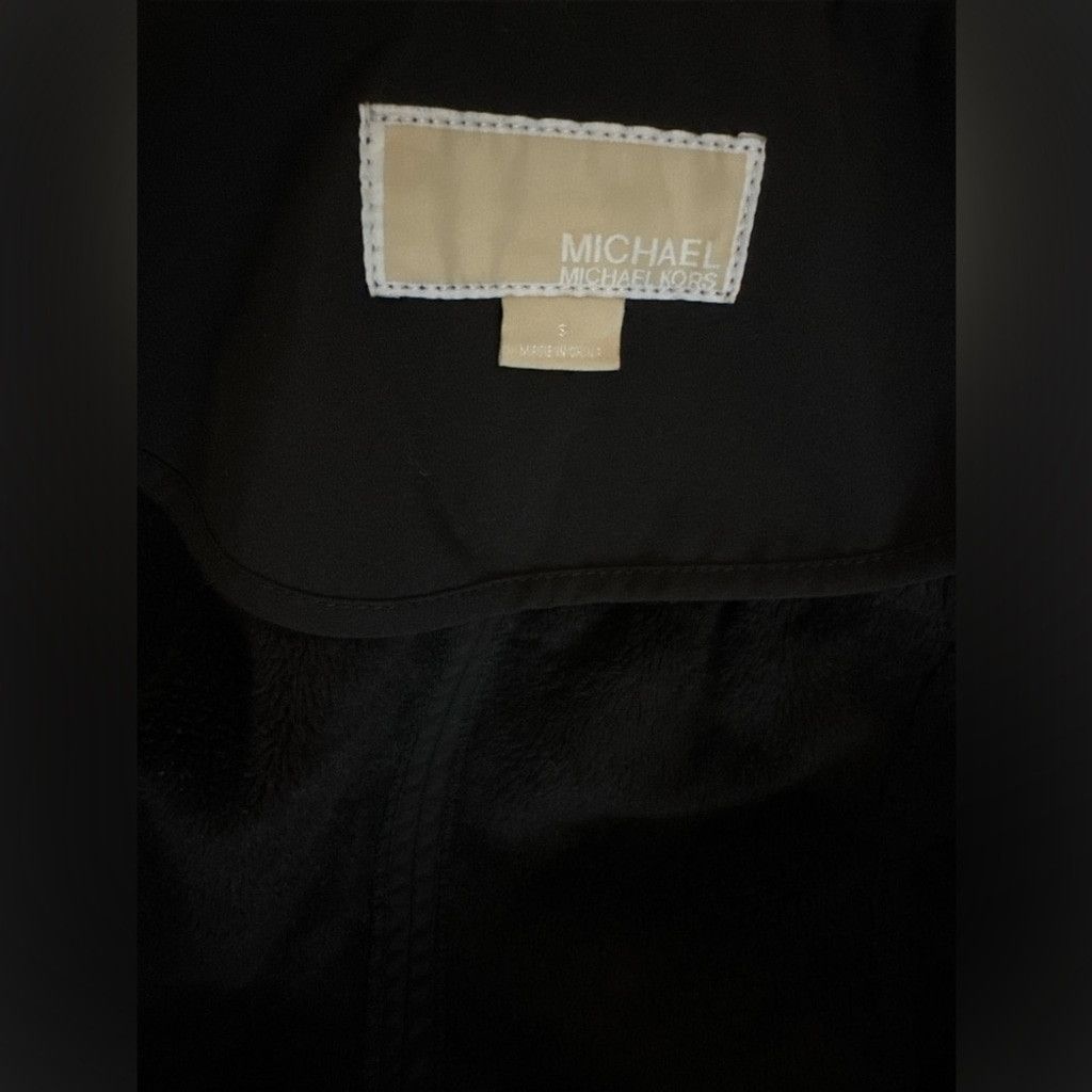 Michael Kors Michael Kors Black Trench Coat with Prominent Gold Zipper an Size S / US 4 / IT 40 - 4 Thumbnail
