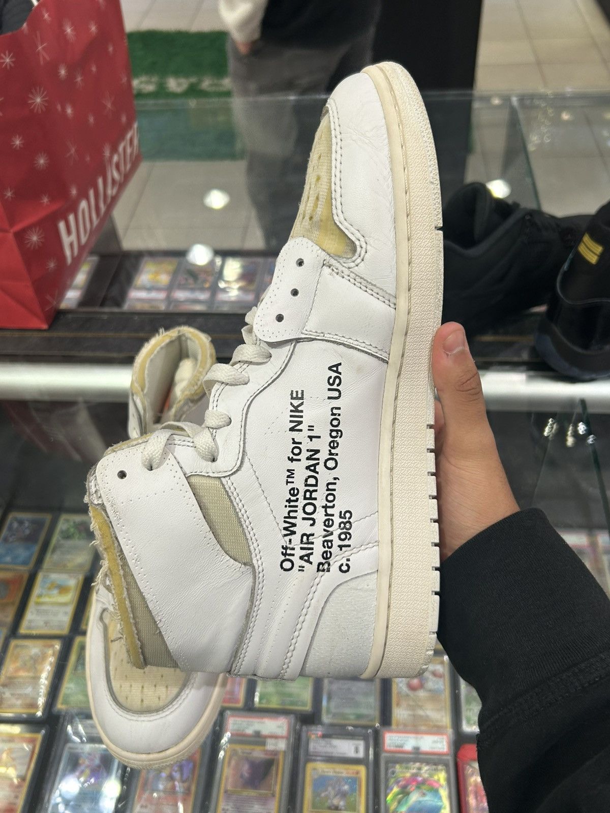 Jordan Brand × Off-White Jordan 1 retro High Off-white Euro Size US 12 / EU 45 - 4 Thumbnail