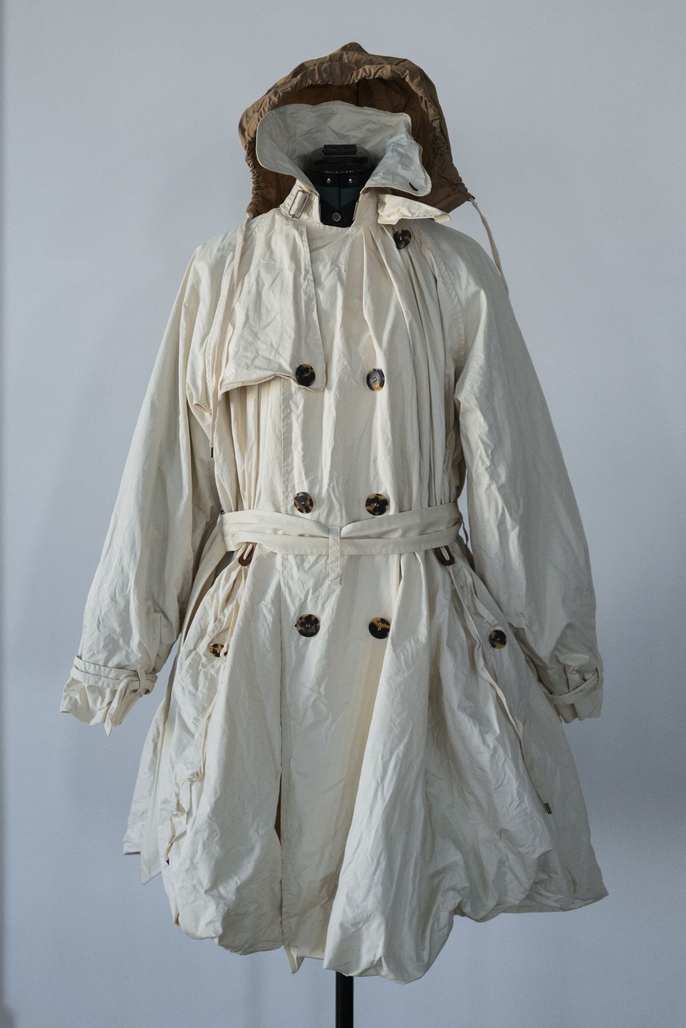 Jean Paul Gaultier Vintage Jean Paul Gaultier Ivory Cotton Hooded Trench Coat Size L / US 10 / IT 46 - 1 Thumbnail