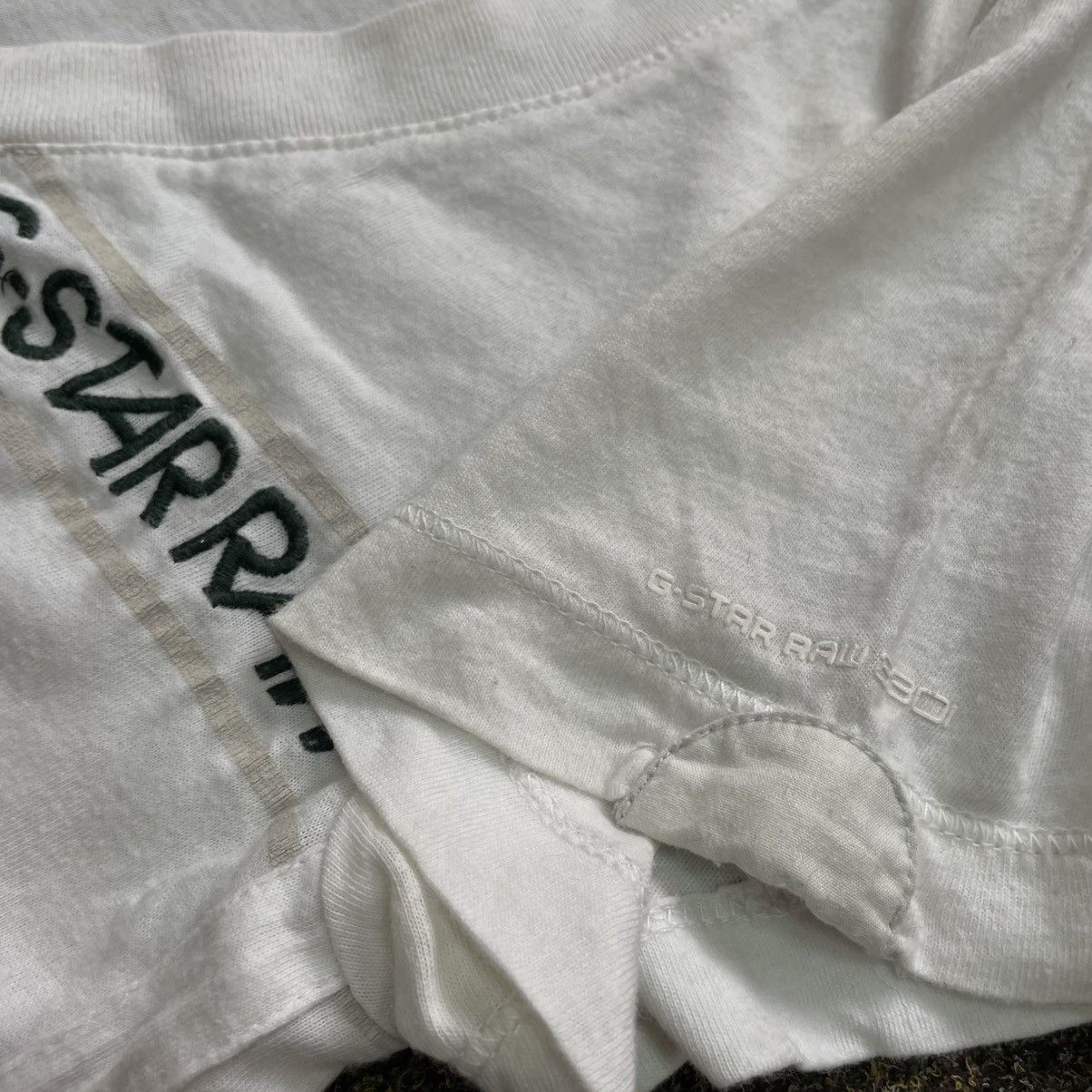 Vintage Vintage Y2K White Graphic Tee Streetwear Indie Washed Boxy S Size S / US 4 / IT 40 - 6 Thumbnail