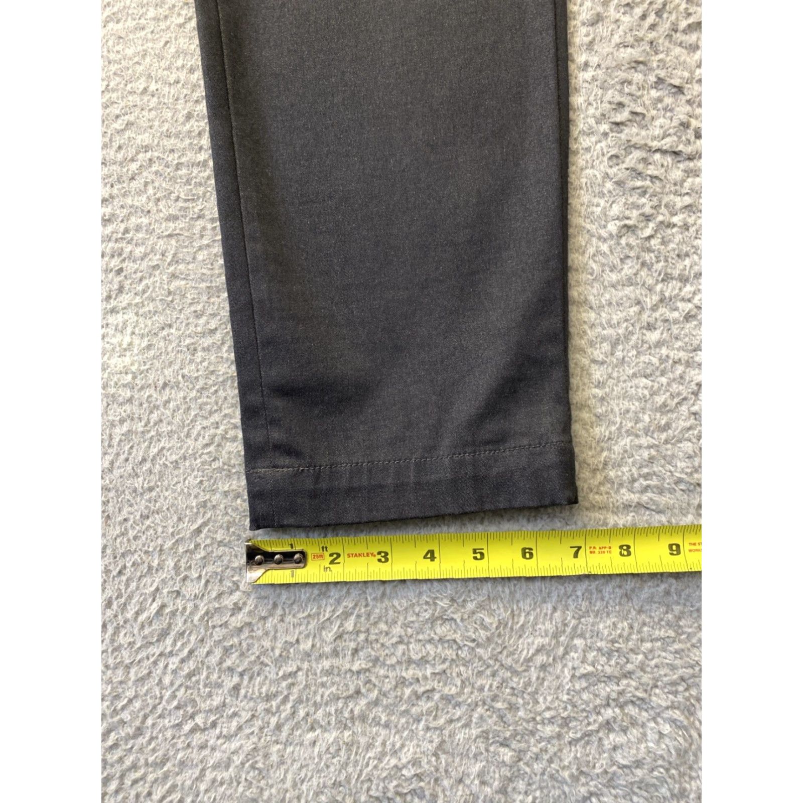 Banana Republic Banana Republic Chino Pants Men 33x34 Dark Gray Regular Fit Straight Leg /0652 Size US 33 - 5 Thumbnail
