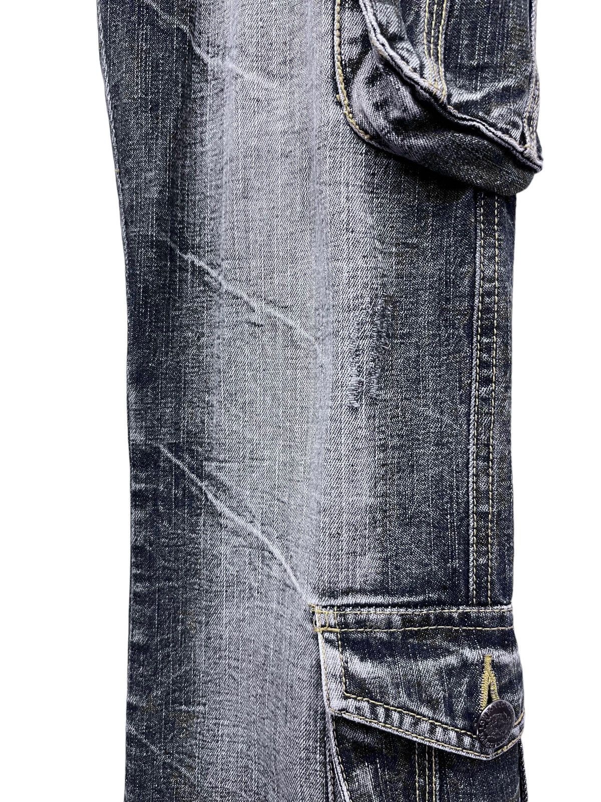 LOWBOX × Seditionaries LOWBOX JAPAN Punk Distressed Whisker Multipocket Flare Denim Size US 29 - 10 Thumbnail