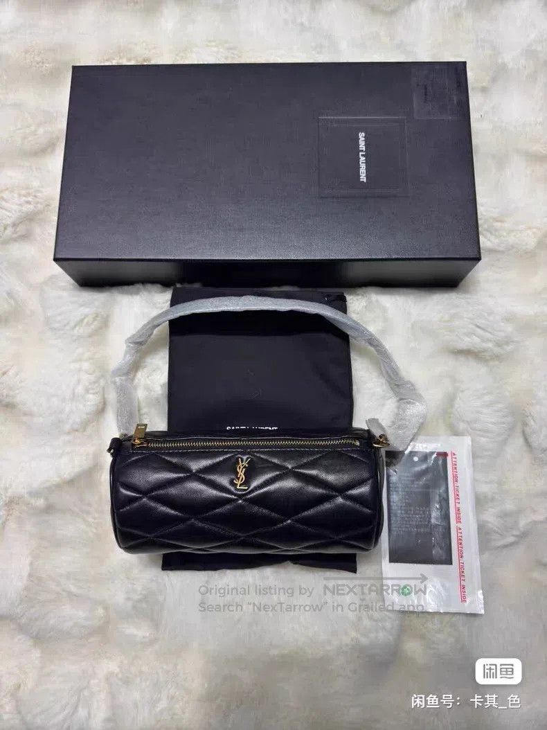 Saint Laurent Paris Saint Laurent Paris Chain Bucket Bag Size ONE SIZE - 1 Thumbnail