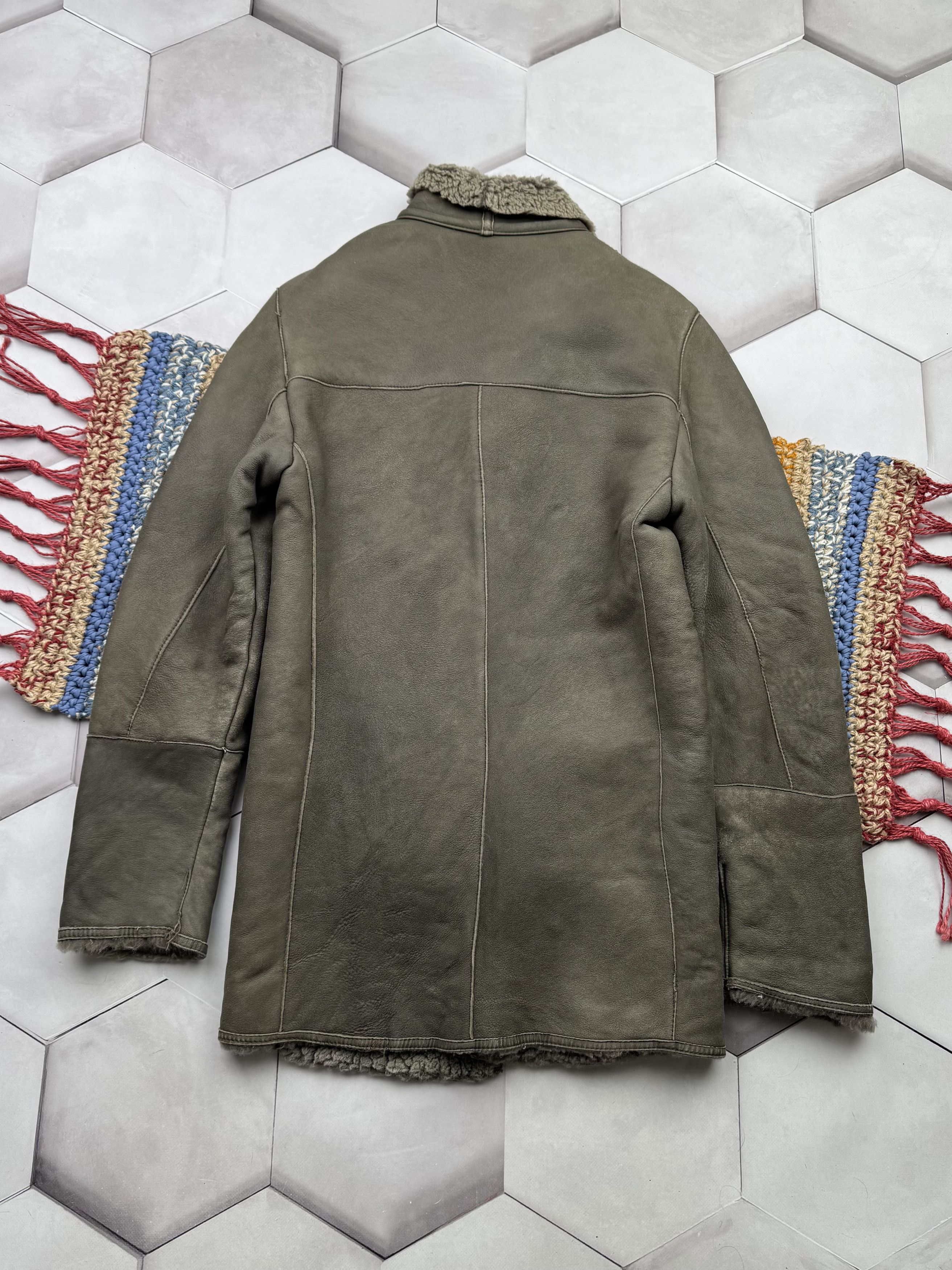 Japanese Brand Vintage Real Sheepskin Coat (E4) Size US XS / EU 42 / 0 - 8 Thumbnail