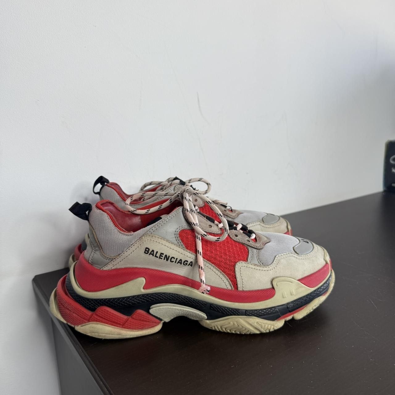Balenciaga Balenciaga Triple S Oversize Sneakers Pink White Size US 8.5 / EU 41-42 - 2 Thumbnail