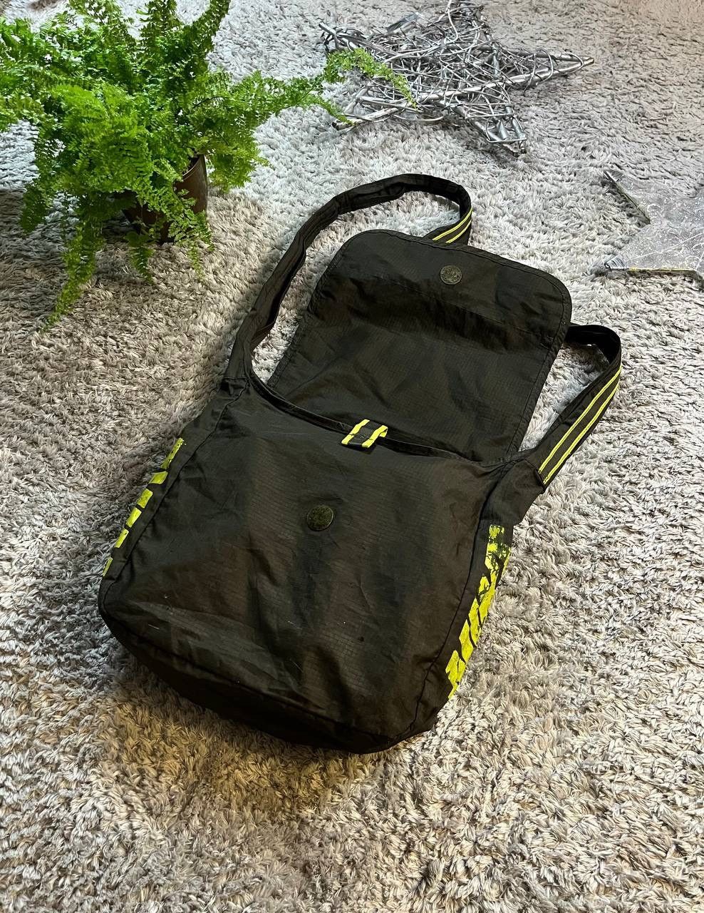 Nike × Vintage 00s Nike Bag Vintage Streetwear Big Logo Swoosh Rare Size ONE SIZE - 4 Thumbnail
