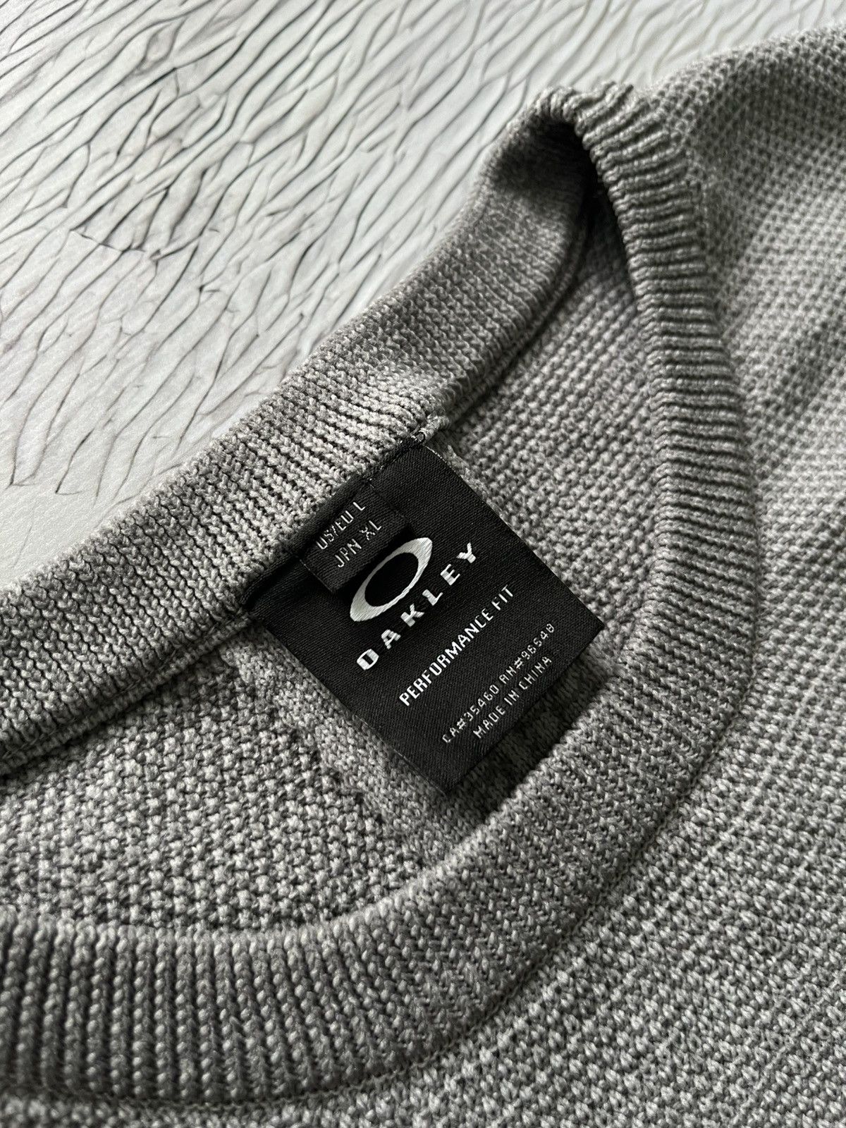 Oakley Oakley Long Sleeve Thermo Japanese Brand Streetwear Gray Size US XL / EU 56 / 4 - 5 Thumbnail