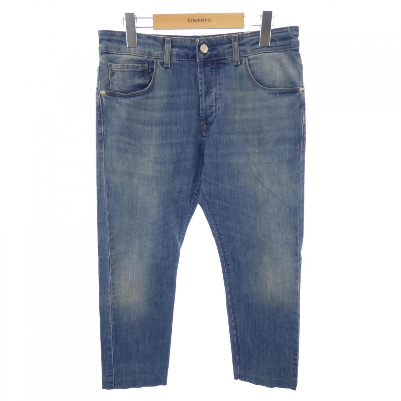 Other Other Entre Amis Jeans Denim Jeans DUTY FREE for USA Size ONE SIZE - 1 Thumbnail