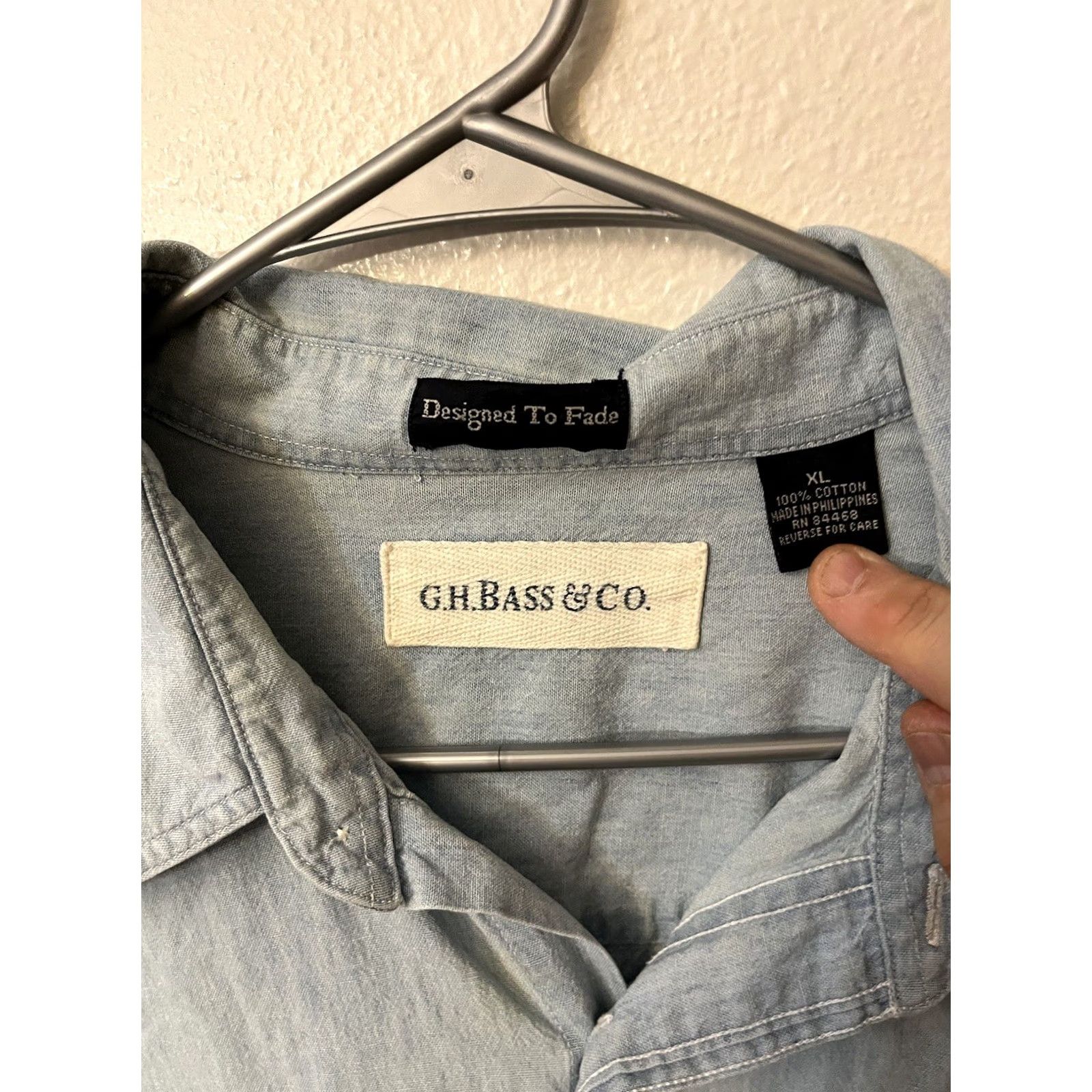 Vintage G.H. Bass Chambray Shirt Blue Button Up XL Short Sleeve Size US XL / EU 56 / 4 - 4 Thumbnail
