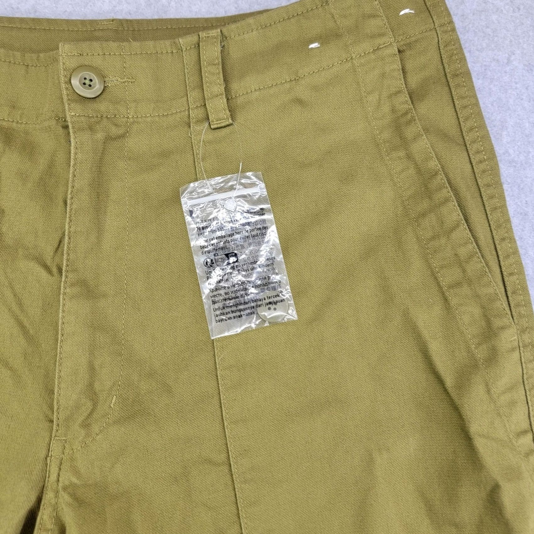 Uniqlo Uniqlo Pants Womens 12 Green Chino Relaxed Fit Cotton Twill Casual Pockets Size 34" / US 12 / IT 48 - 3 Thumbnail