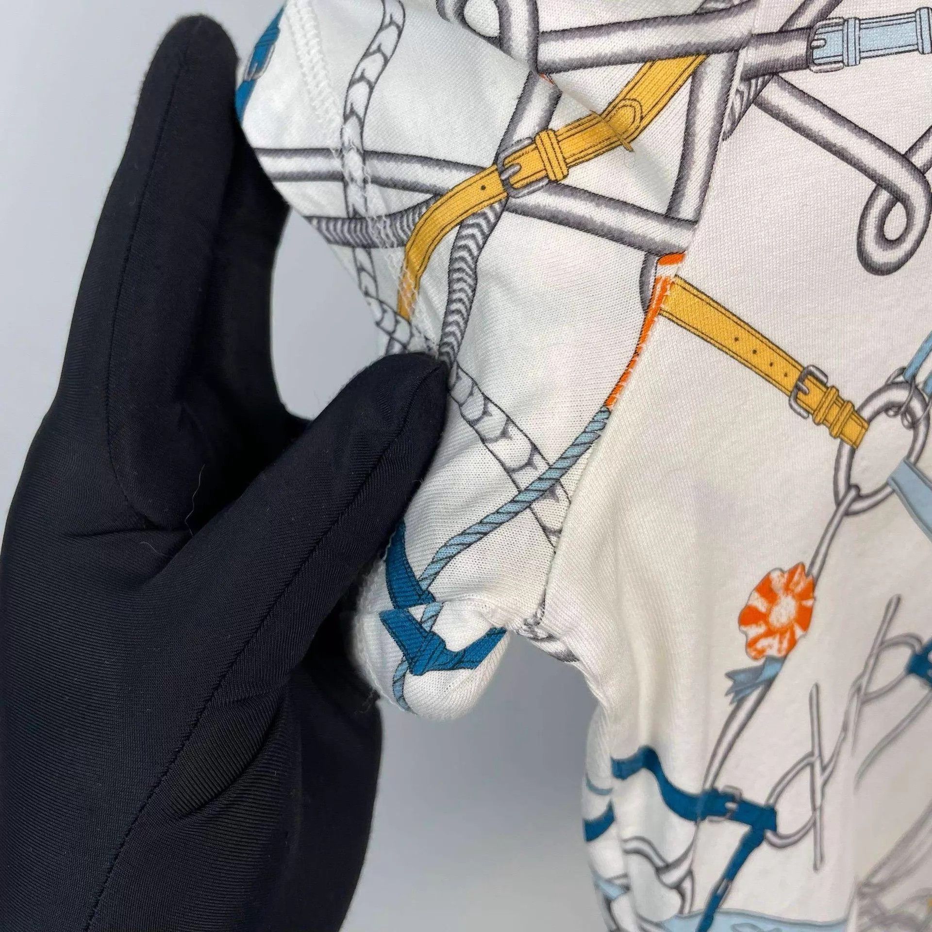 Hermes Hermes Short-Sleeve Tee 34 Size XS / US 0-2 / IT 36-38 - 7 Thumbnail