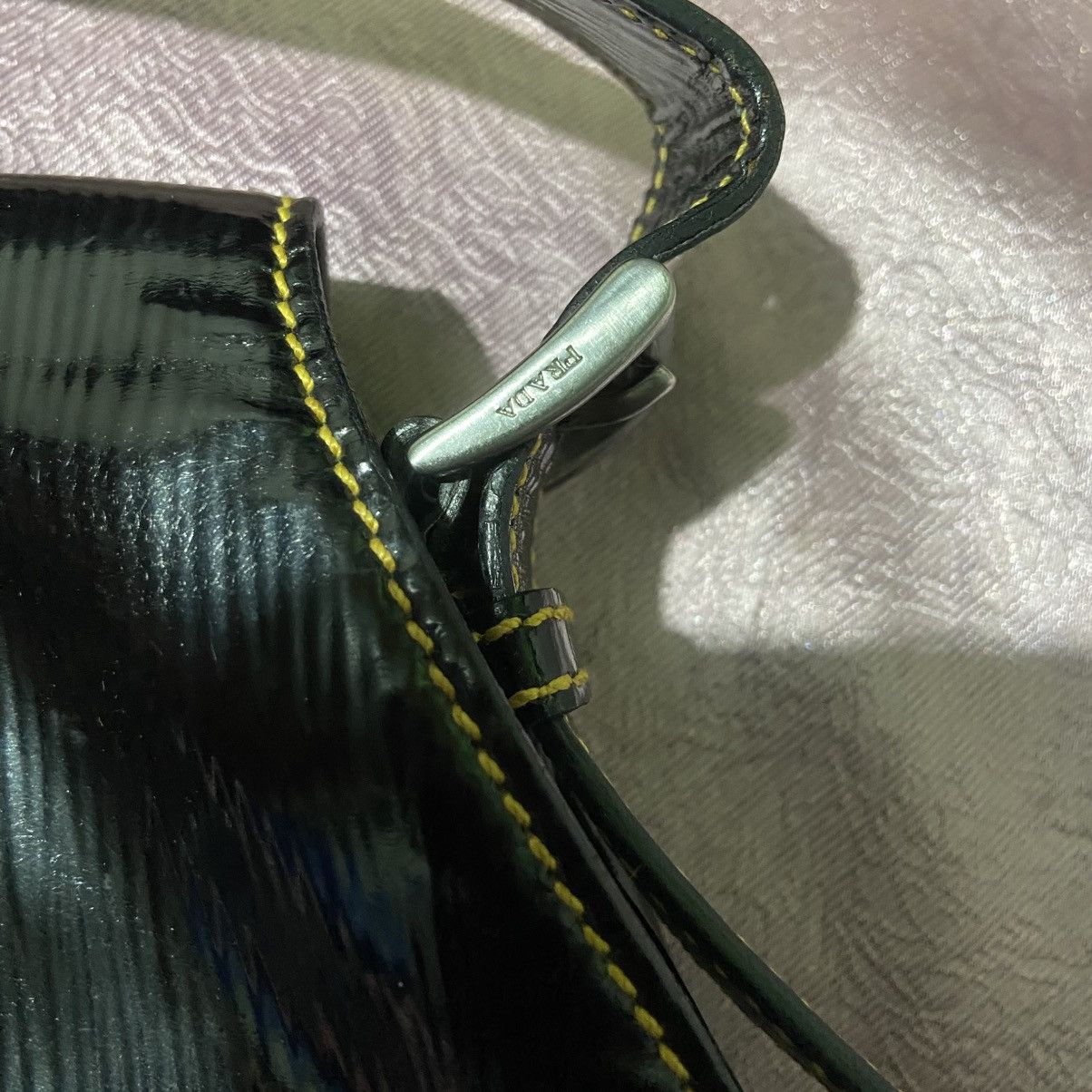 Prada Prada black patent leather shoulder bag Size ONE SIZE - 4 Thumbnail