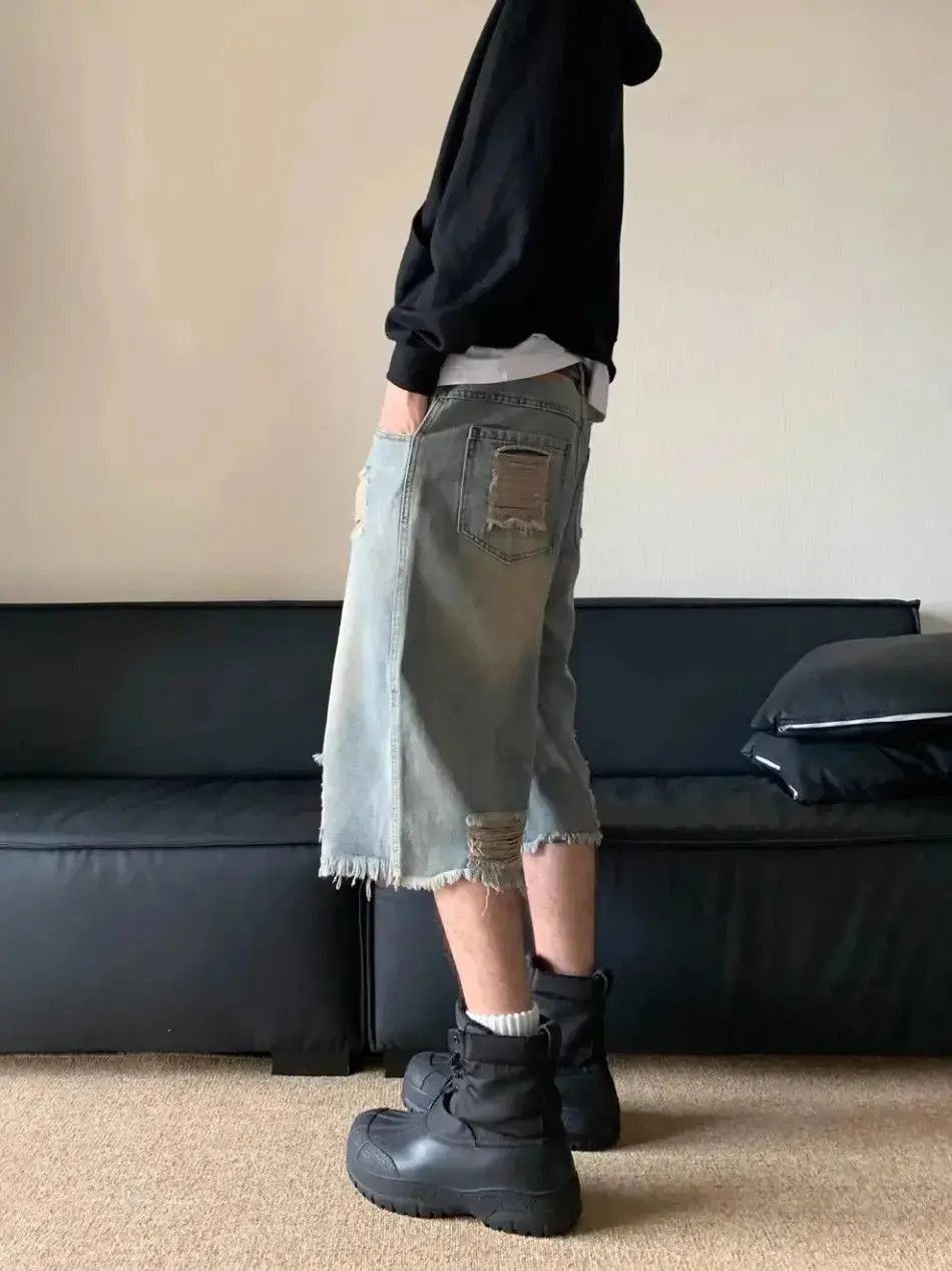 Japanese Brand Street Jorts Washed Dirty Hole Short Jeans y2k Size US 32 / EU 48 - 2 Thumbnail