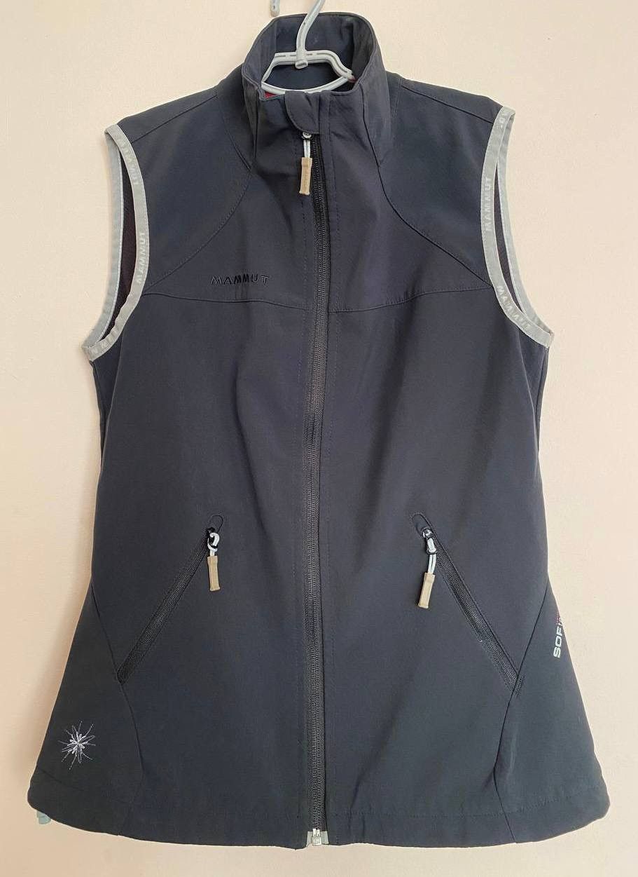 Japanese Brand × Mammut 💙Mammut Women's Sleeveless Vest softech size small Size S / US 4 / IT 40 - 1 Thumbnail