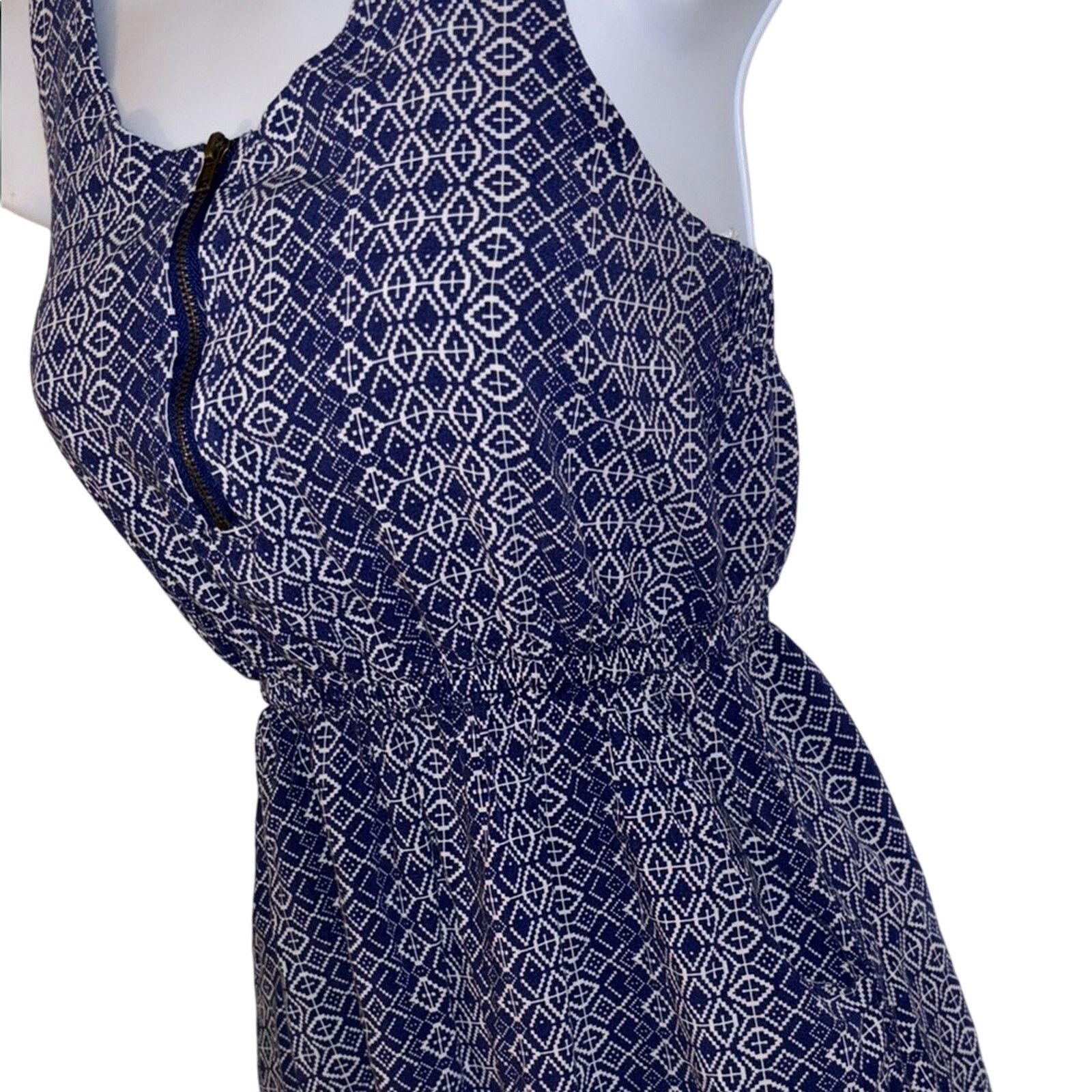 The Unbranded Brand XXI Sleeveless Blue Patterned Dress - Small Size S / US 4 / IT 40 - 2 Thumbnail