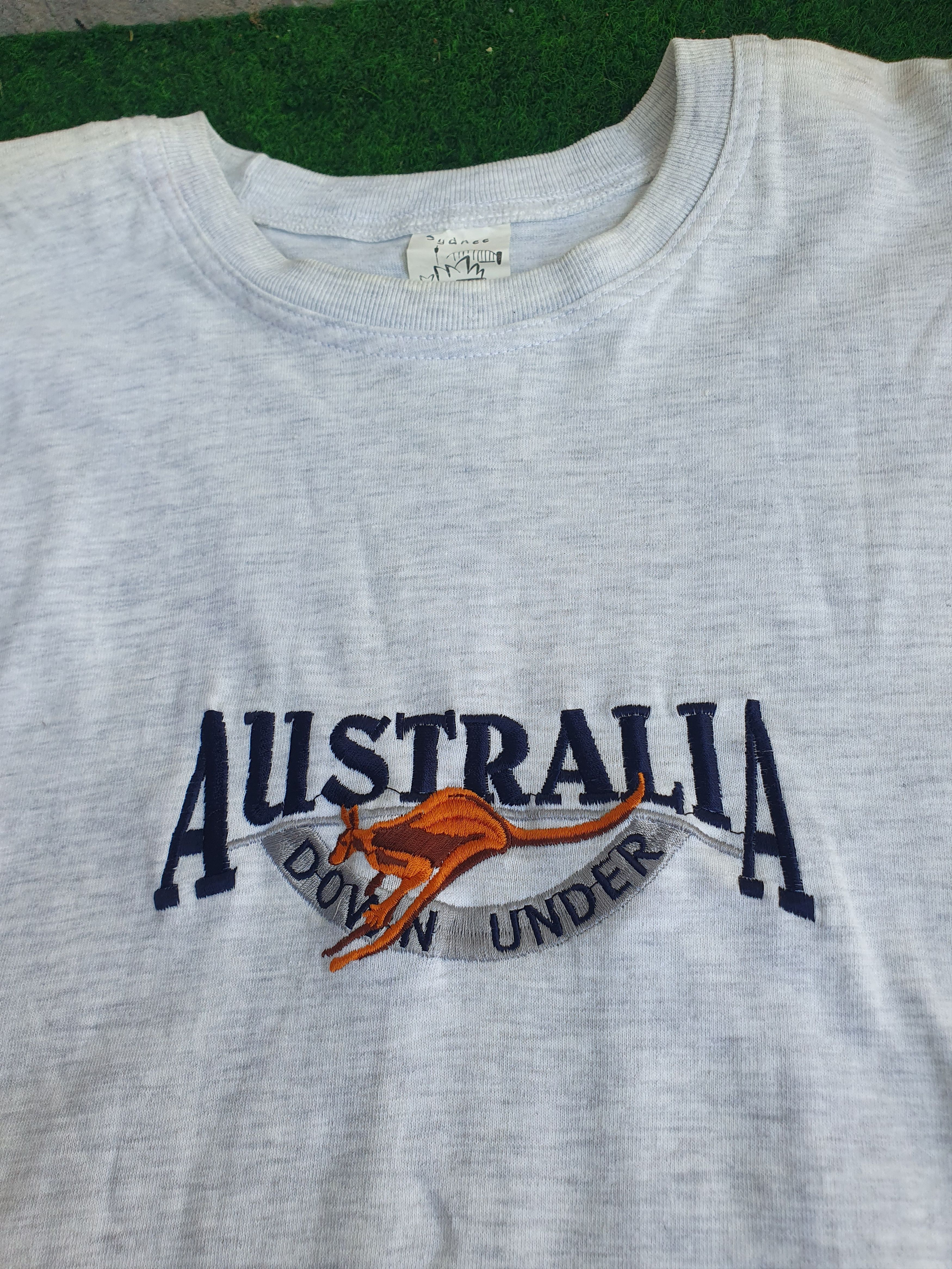 Vintage Australia Down Under Embroidered Vtg Single Stitch teeXL? Size US XL / EU 56 / 4 - 7 Thumbnail