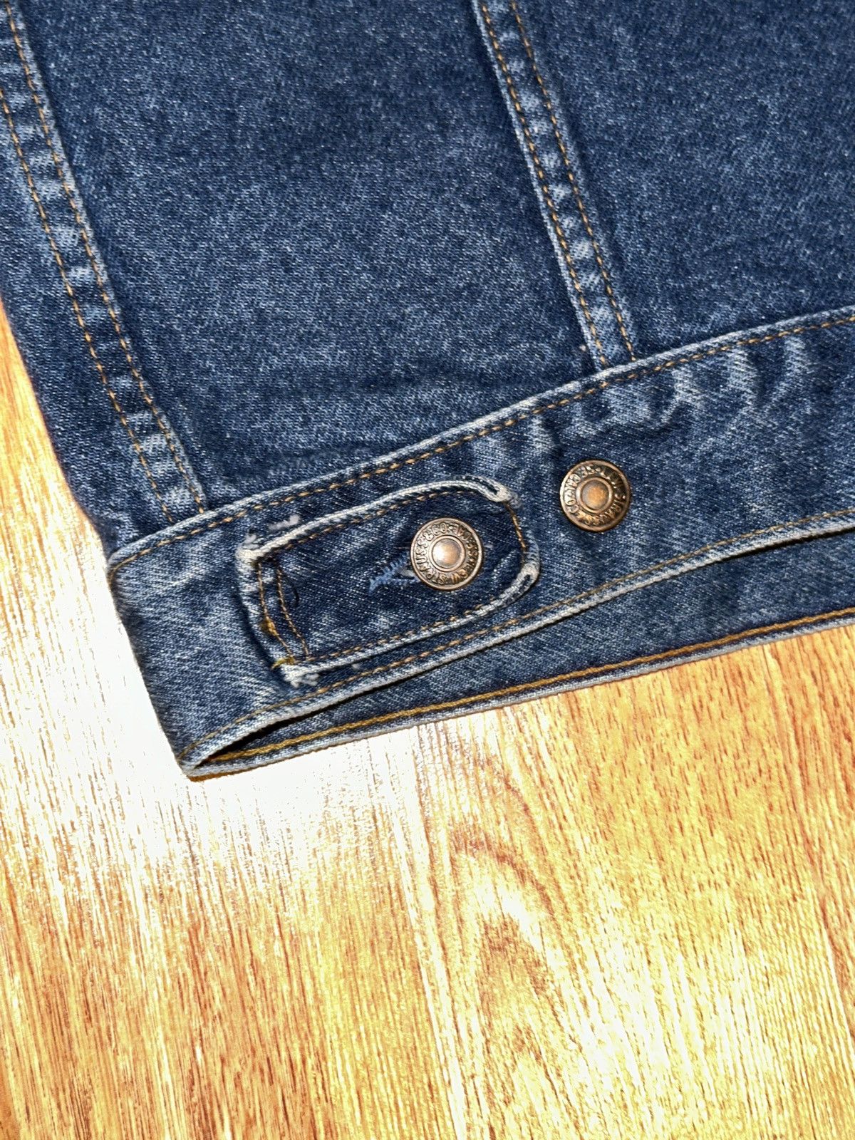 Vtg 90s Levi's Strauss 70507 0218 Trucker Jean Jacket SMALL