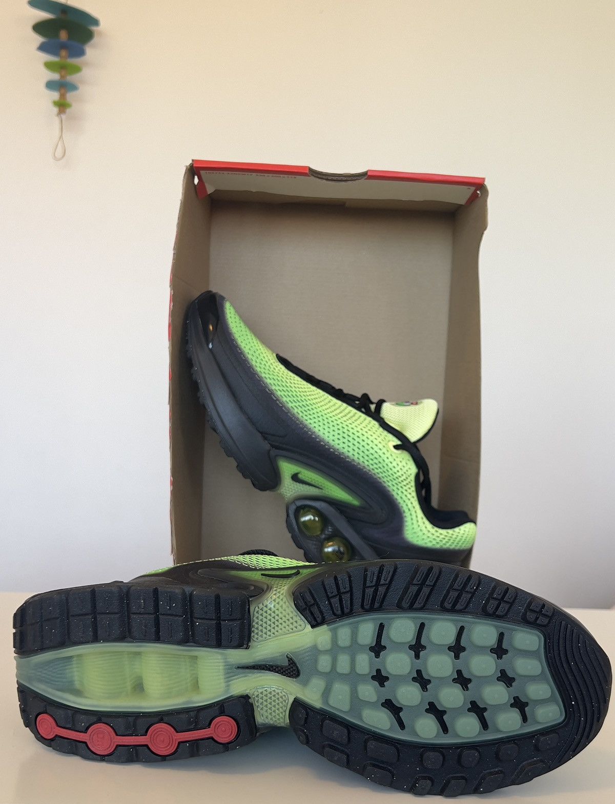 Nike Nike Air Max Dn Size US 8.5 / EU 41-42 - 3 Thumbnail