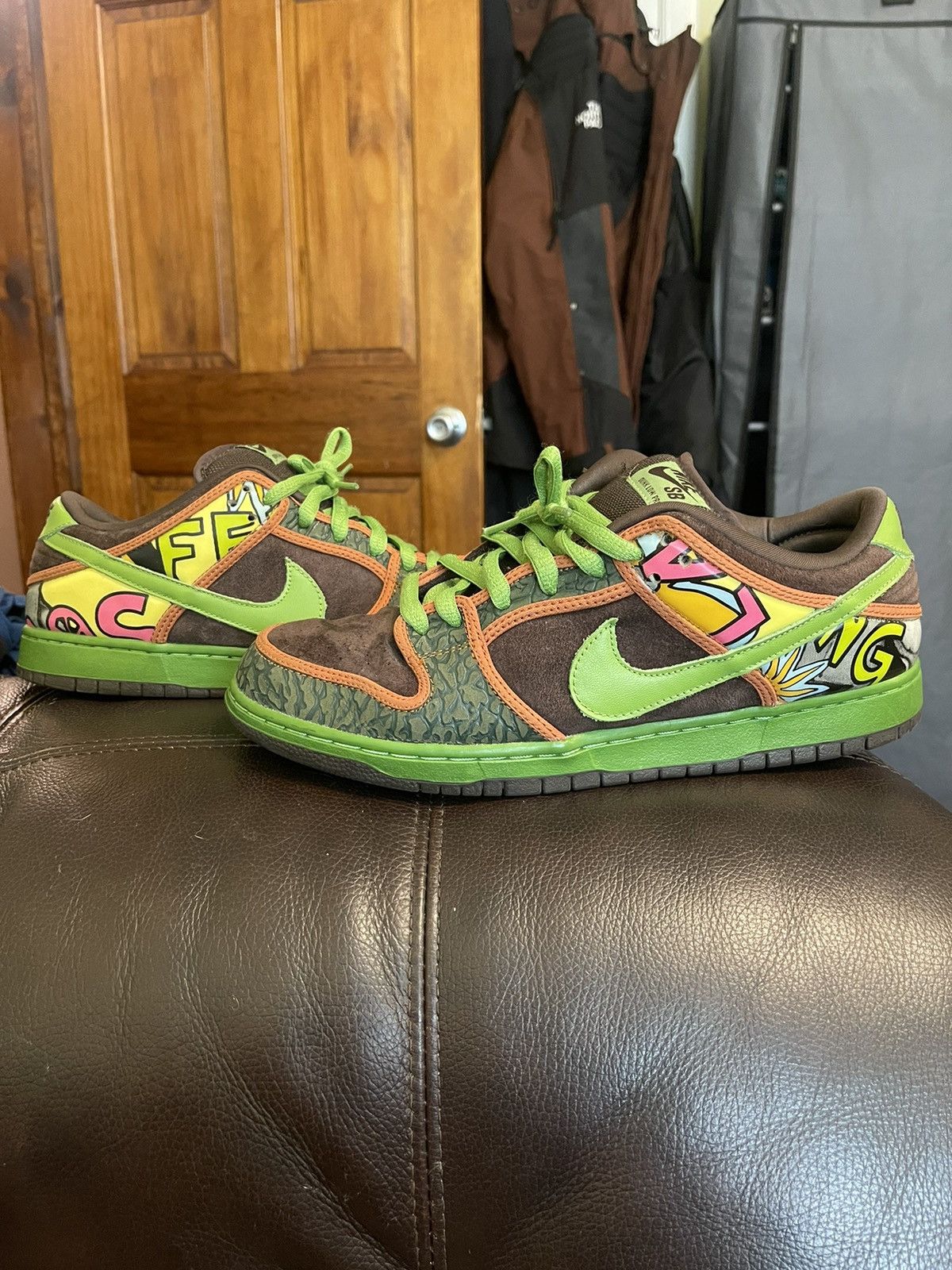 image of Nike Sb Low “De La Soul” Size 11 Shoes in Brown, Men's
