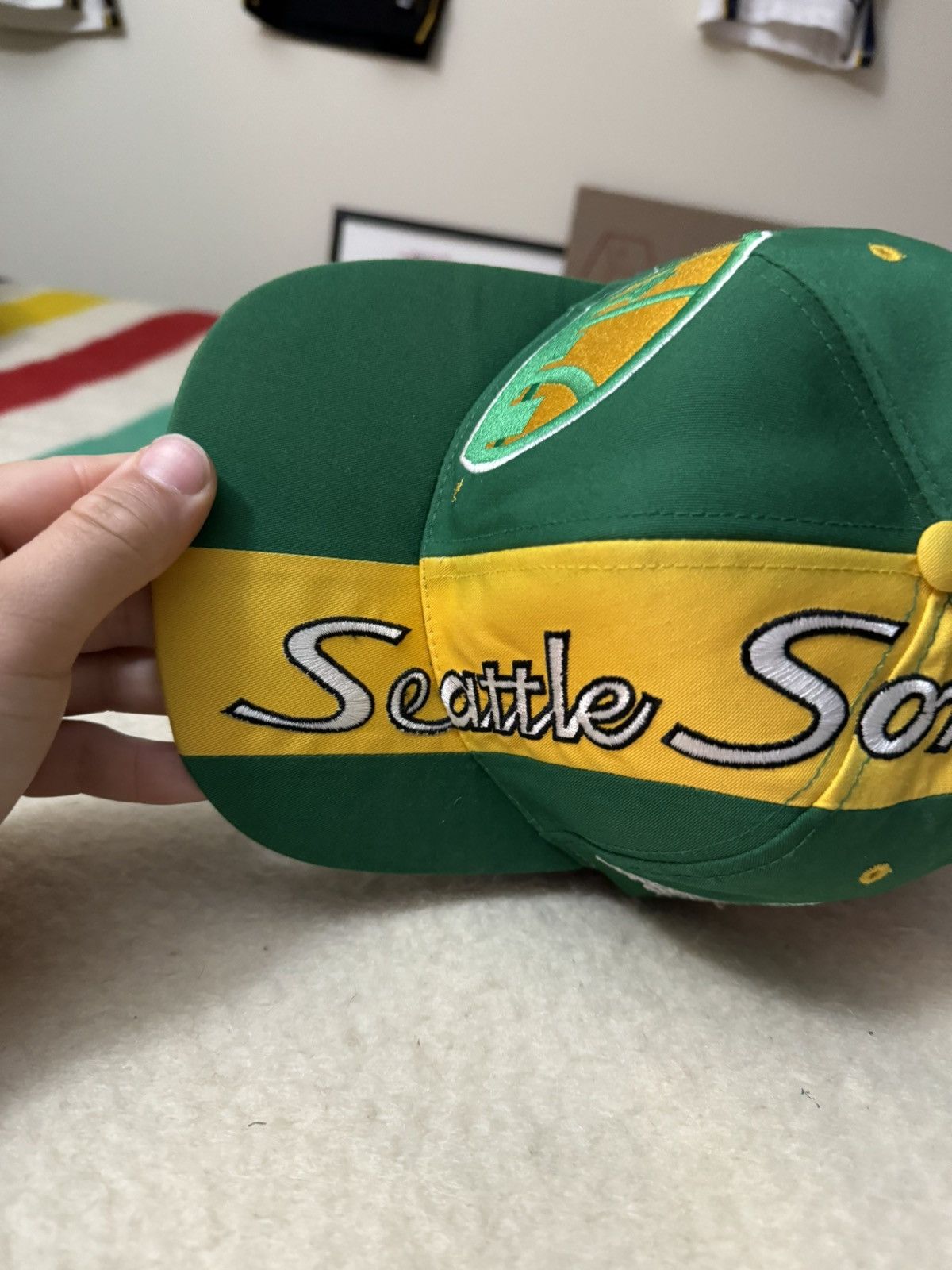 Logo Athletic × NBA × Sports Specialties Sports Specialties Seattle SuperSonics Sonics Hat snapback Size ONE SIZE - 3 Thumbnail