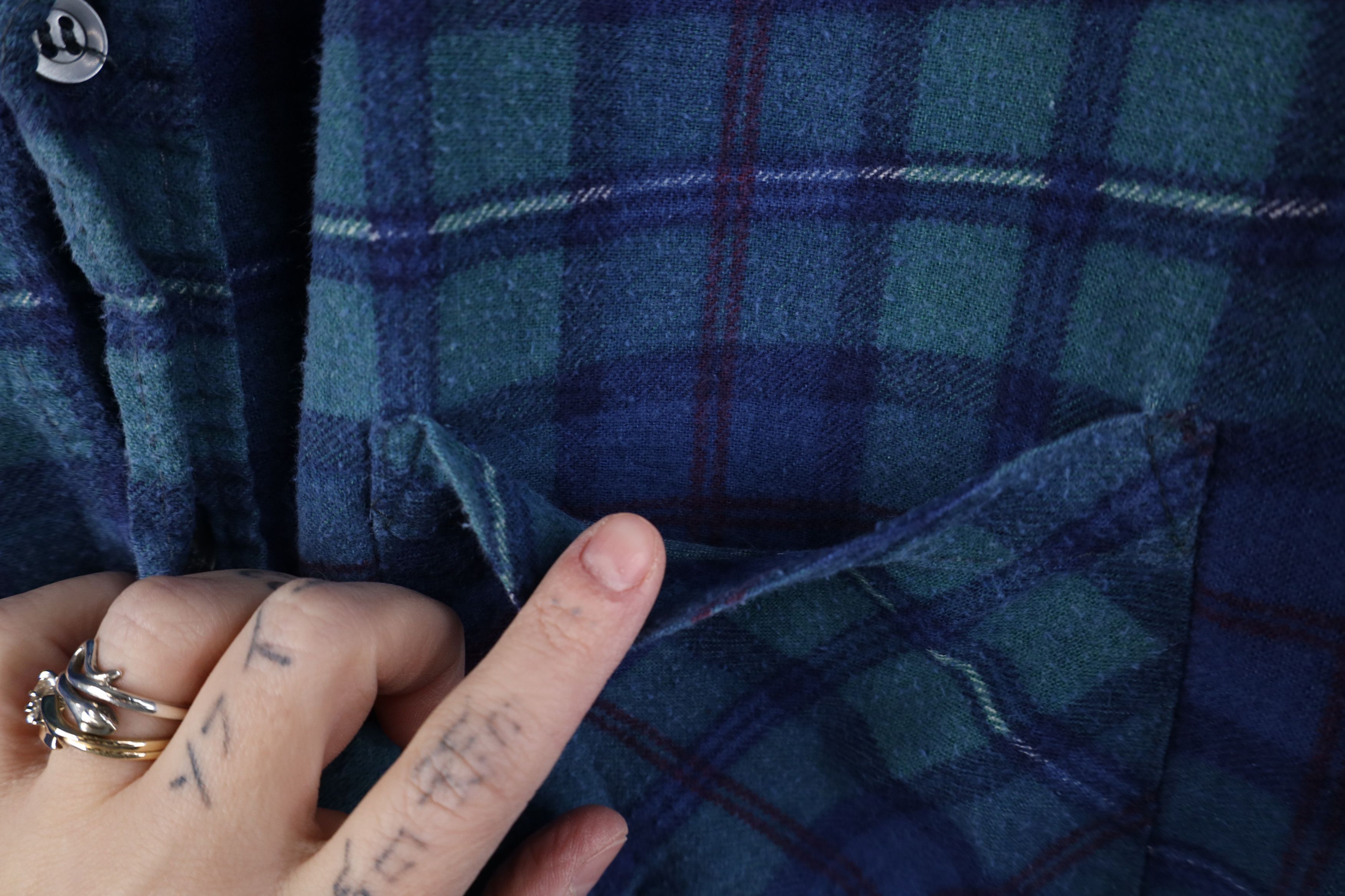 Vintage Vintage 90s Streetwear Flannel Collared Button Shirt Size US XXL / EU 58 / 5 - 5 Thumbnail