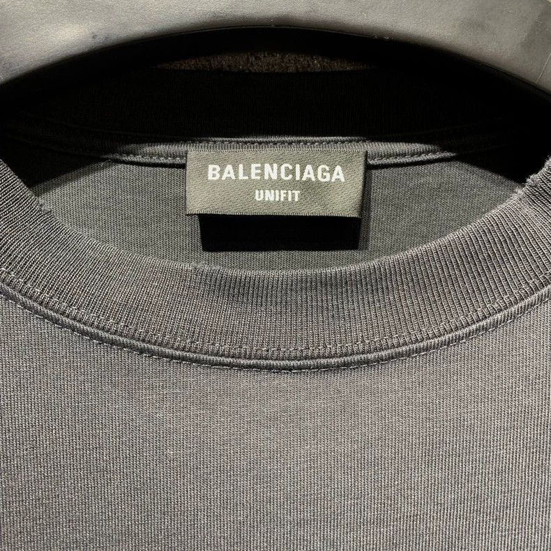 Balenciaga Balenciaga Free Short Sleeve 2503-Nextarrow Size US XS / EU 42 / 0 - 3 Thumbnail