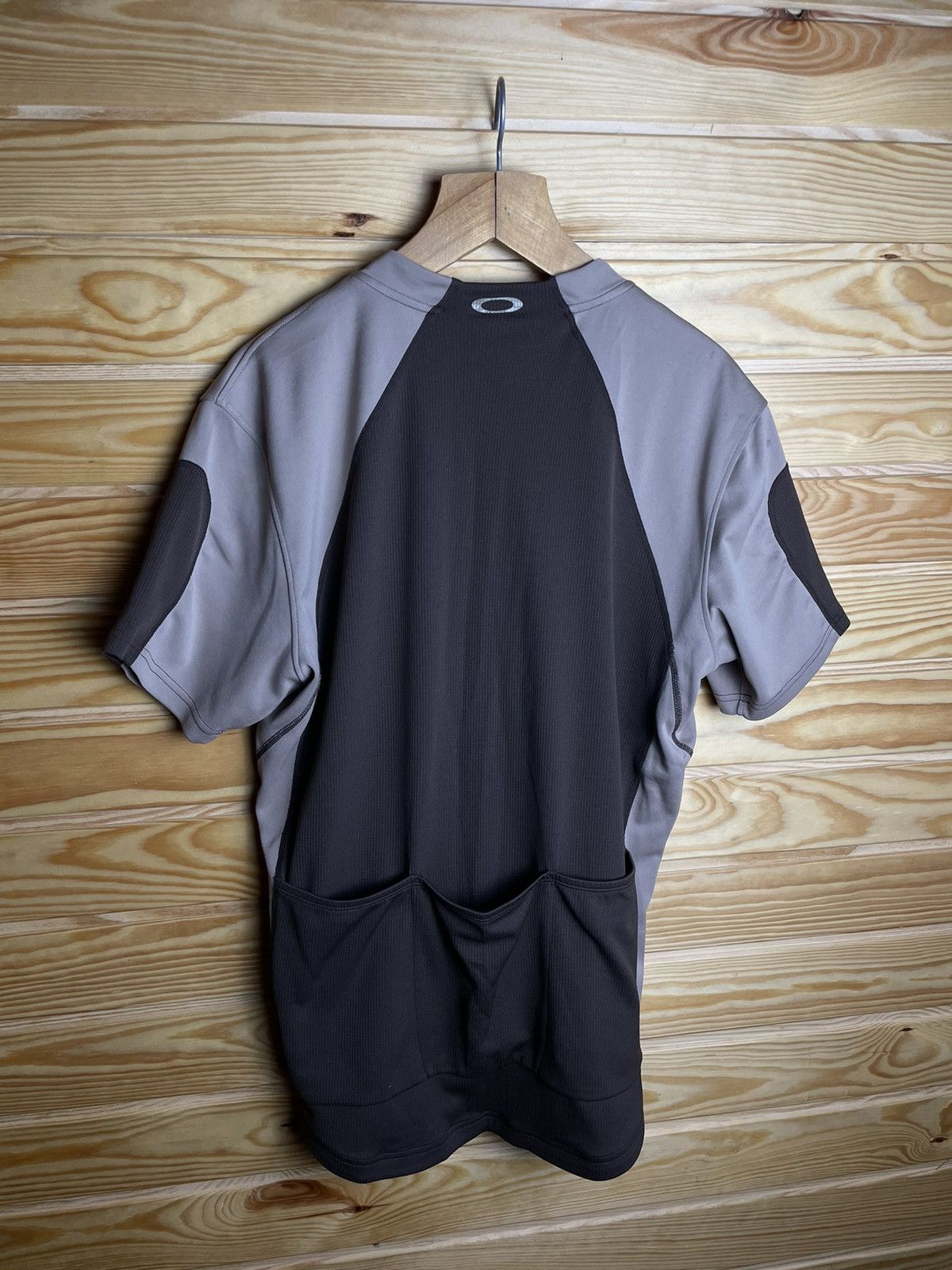 Oakley × Vintage Vintage Oakley Cycling Shirt Size XL Size US XL / EU 56 / 4 - 6 Thumbnail